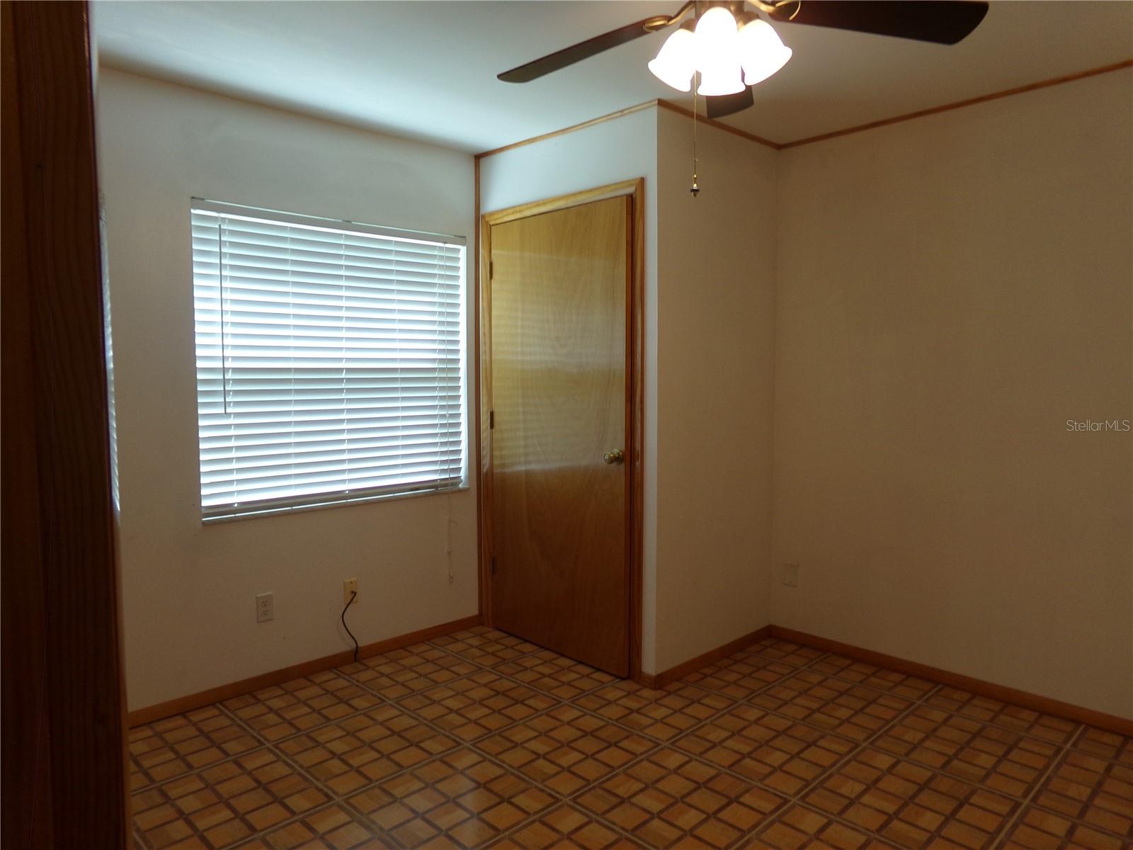 1320 Gladiolas Dr Property Photo 37