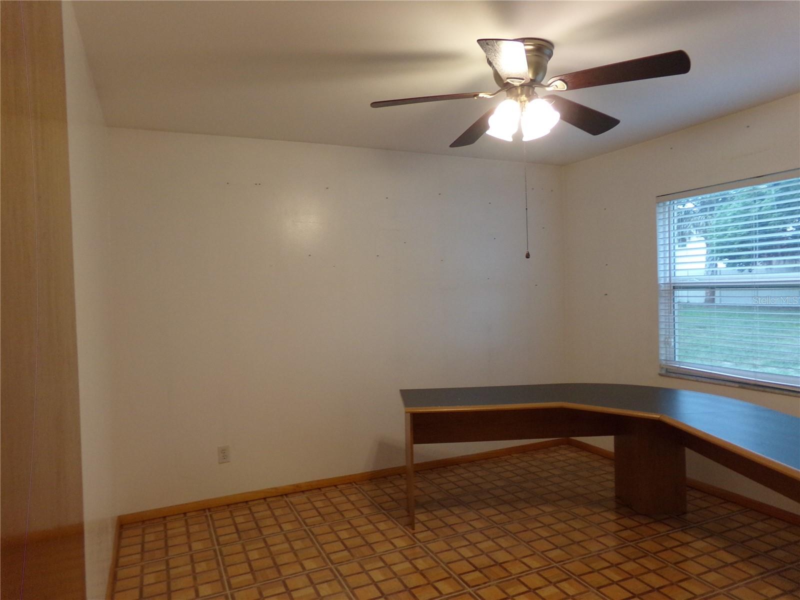 1320 Gladiolas Dr Property Photo 40