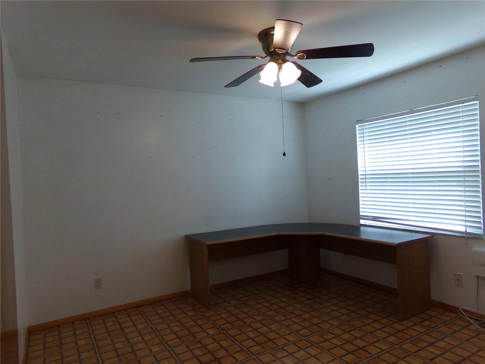 1320 Gladiolas Dr Property Photo 42