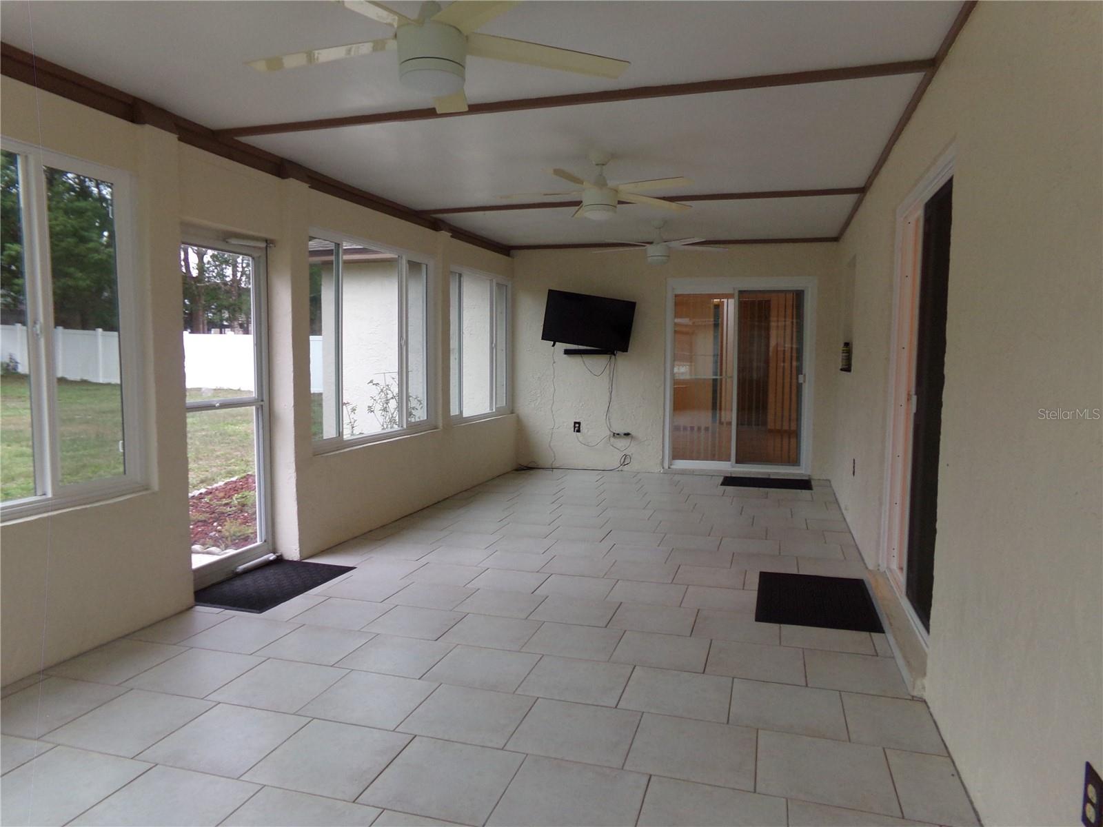 1320 Gladiolas Dr Property Photo 45