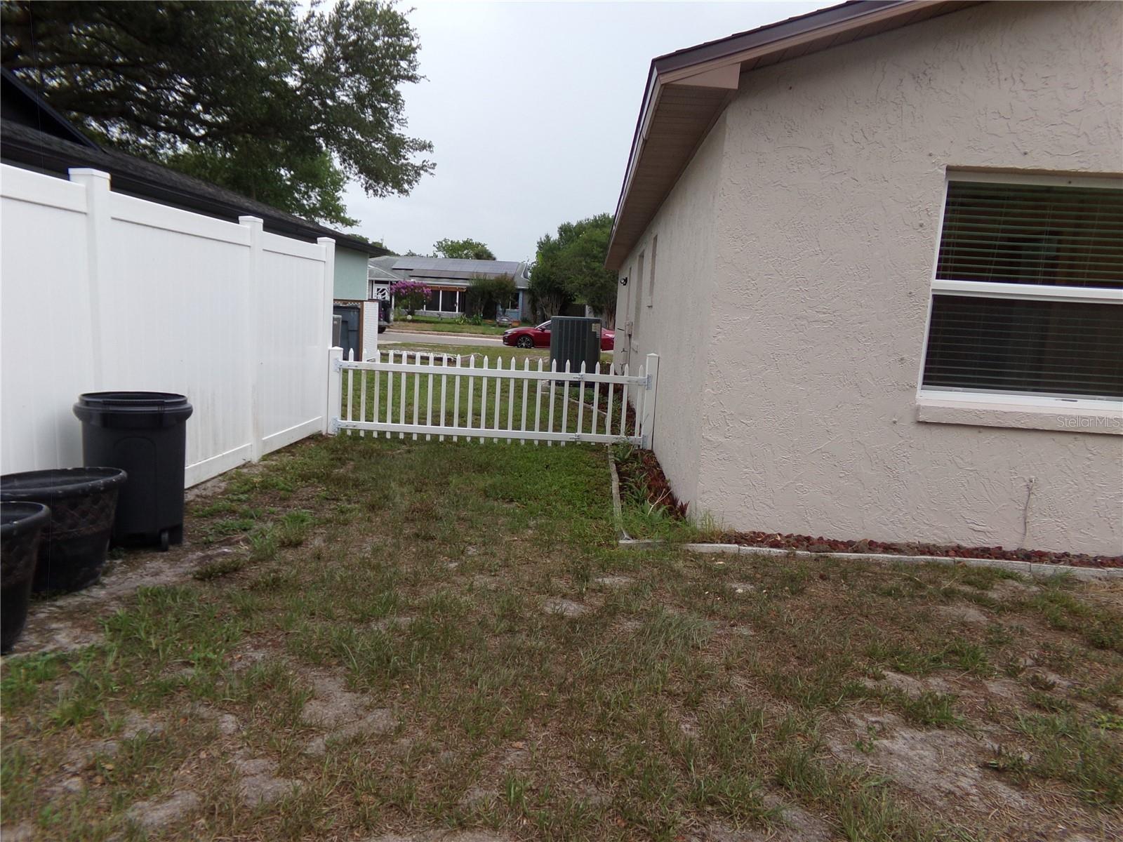 1320 Gladiolas Dr Property Photo 54