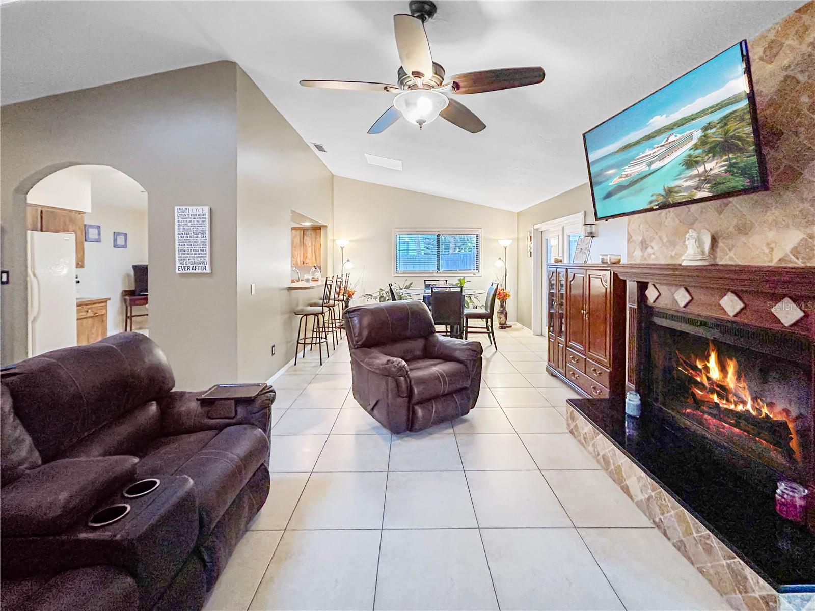 1616 E Sandpiper Trl Property Photo 9
