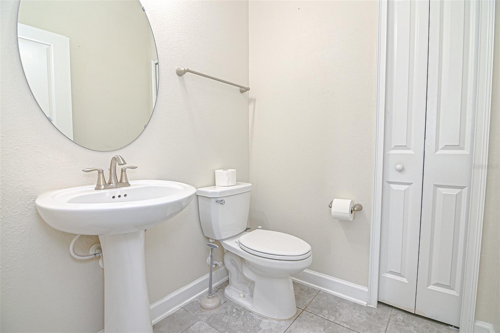 5973 Cypress Hill Rd Property Photo 9