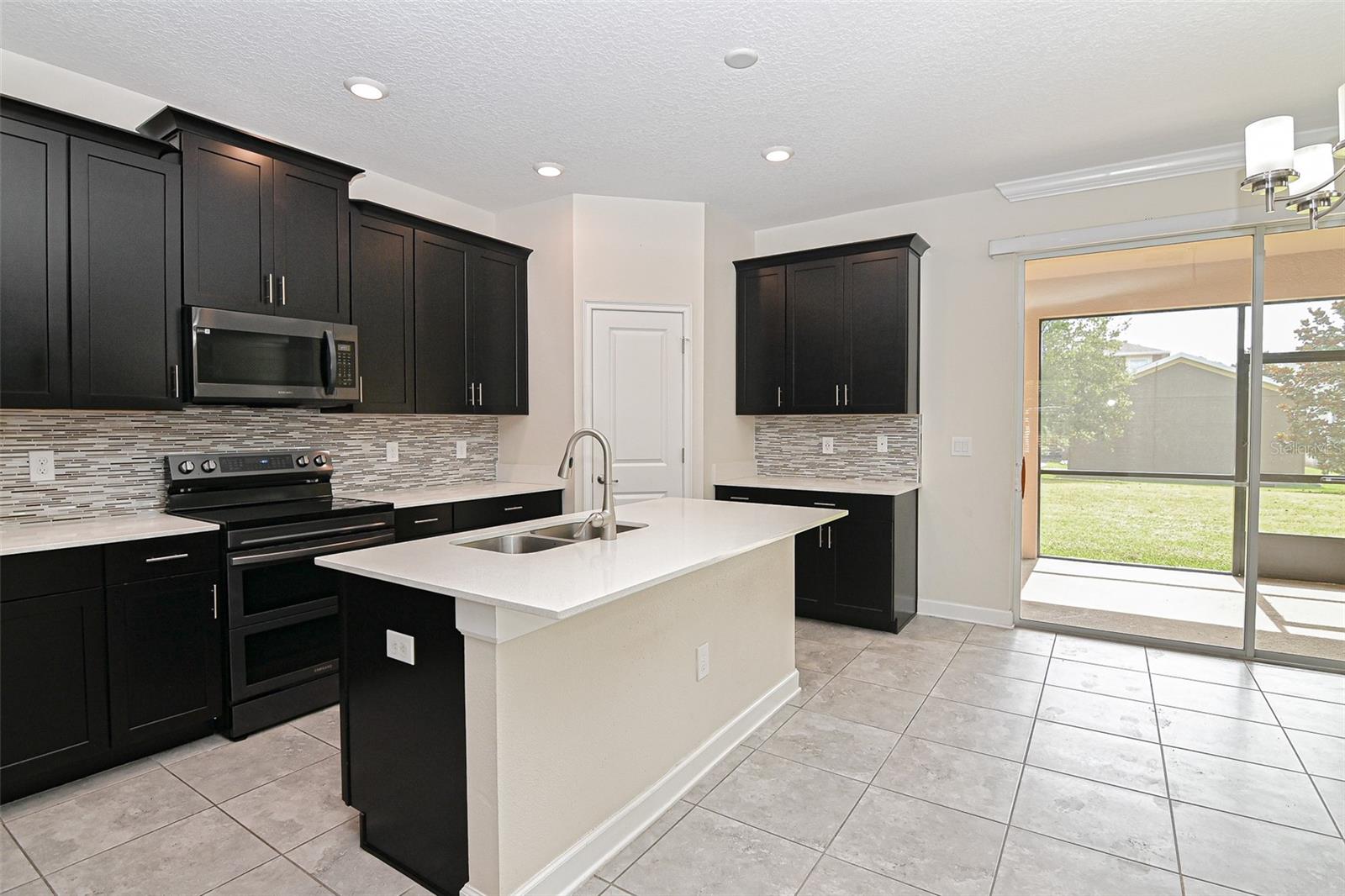 5973 Cypress Hill Rd Property Photo 10