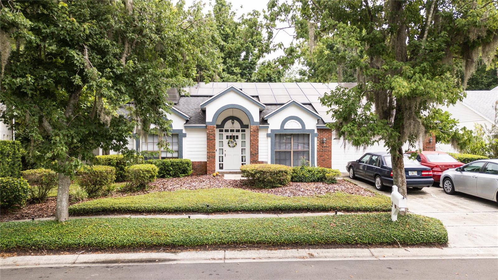 1022 Silcox Branch Cir Property Photo 2