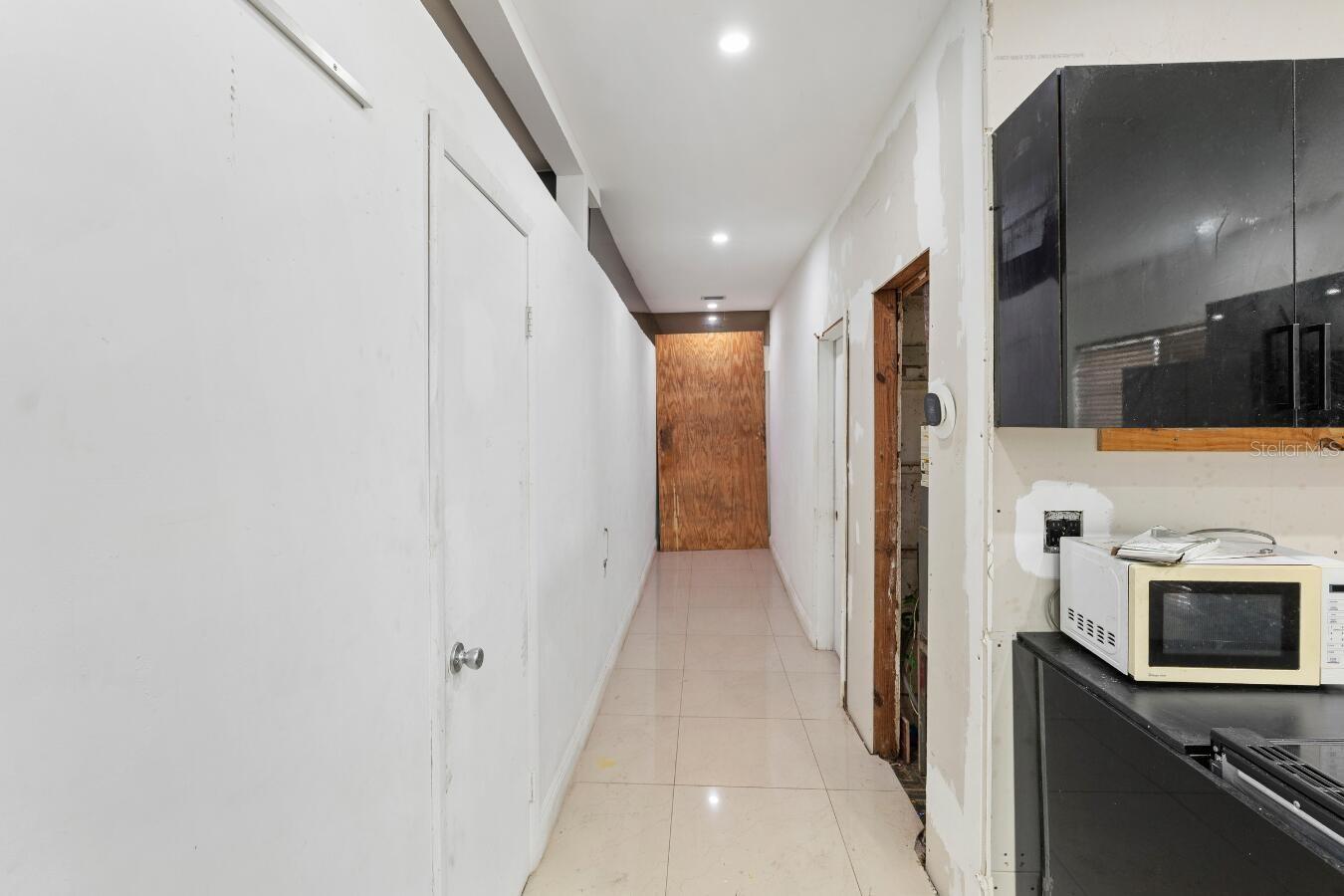 1829 5th Property Photo 7