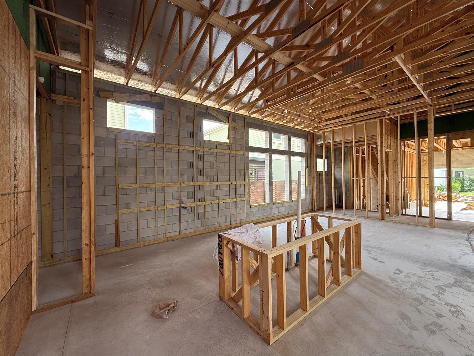 10061 Gobat Aly Property Photo 6