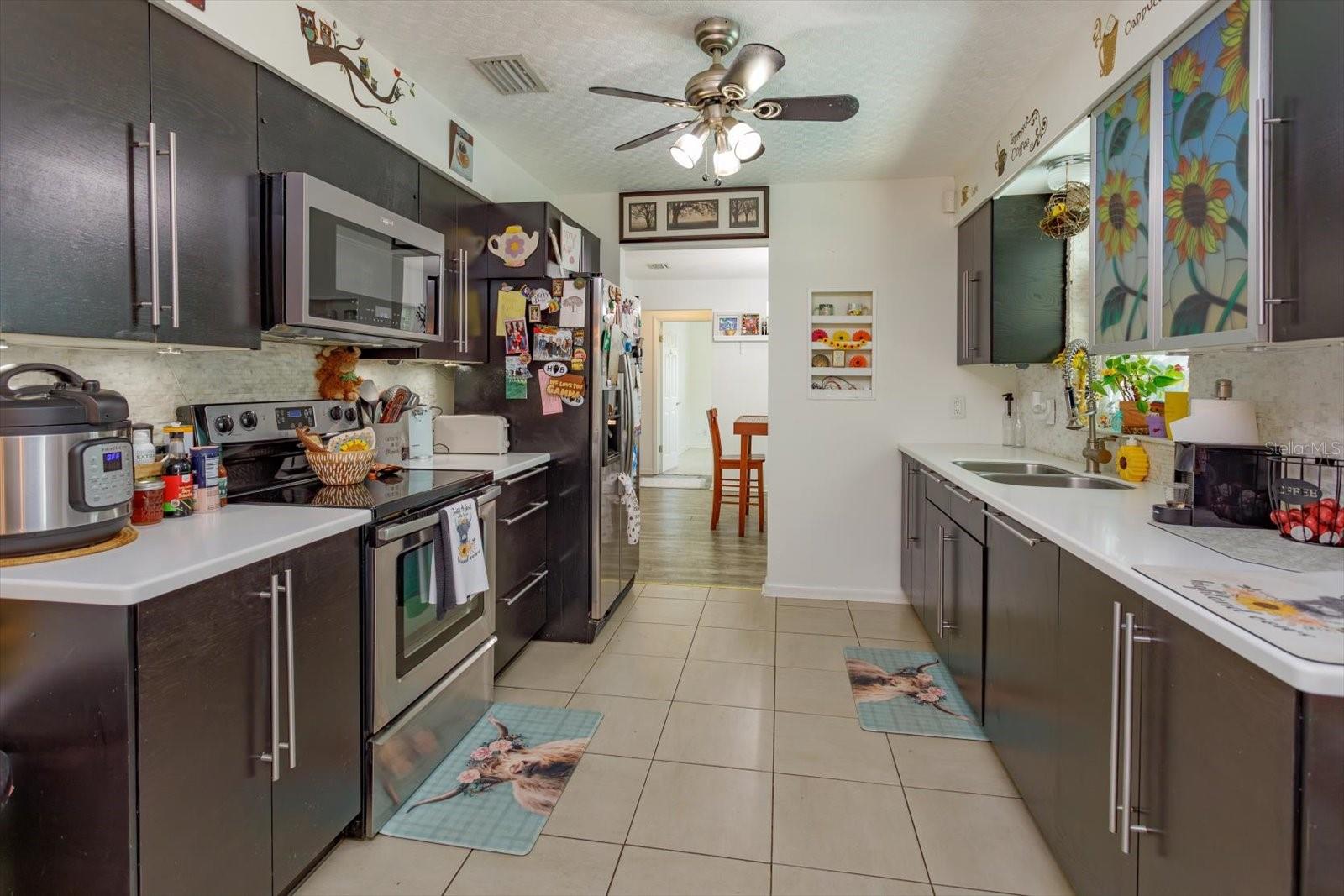 5325 Sharlene Dr Property Photo 8