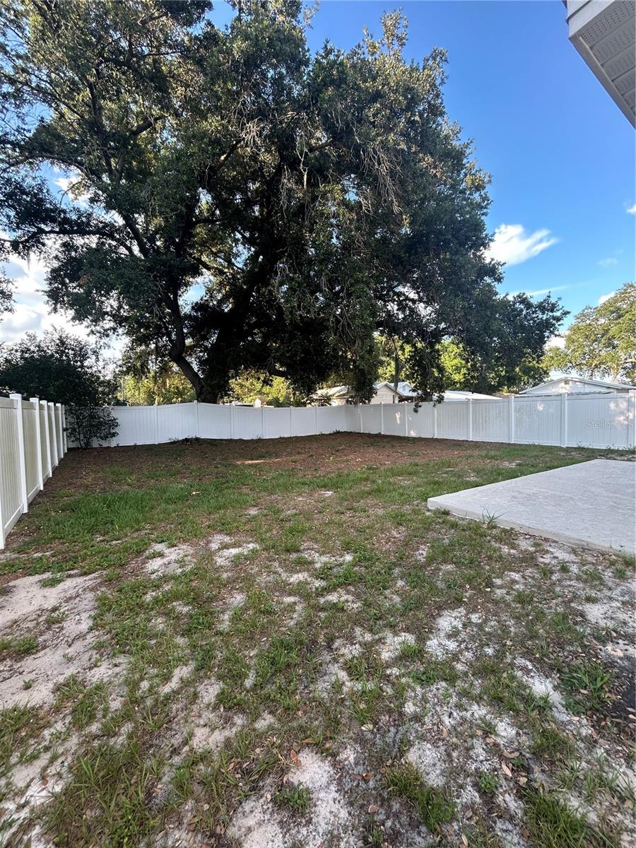 702 Lemon Ave Property Photo 4