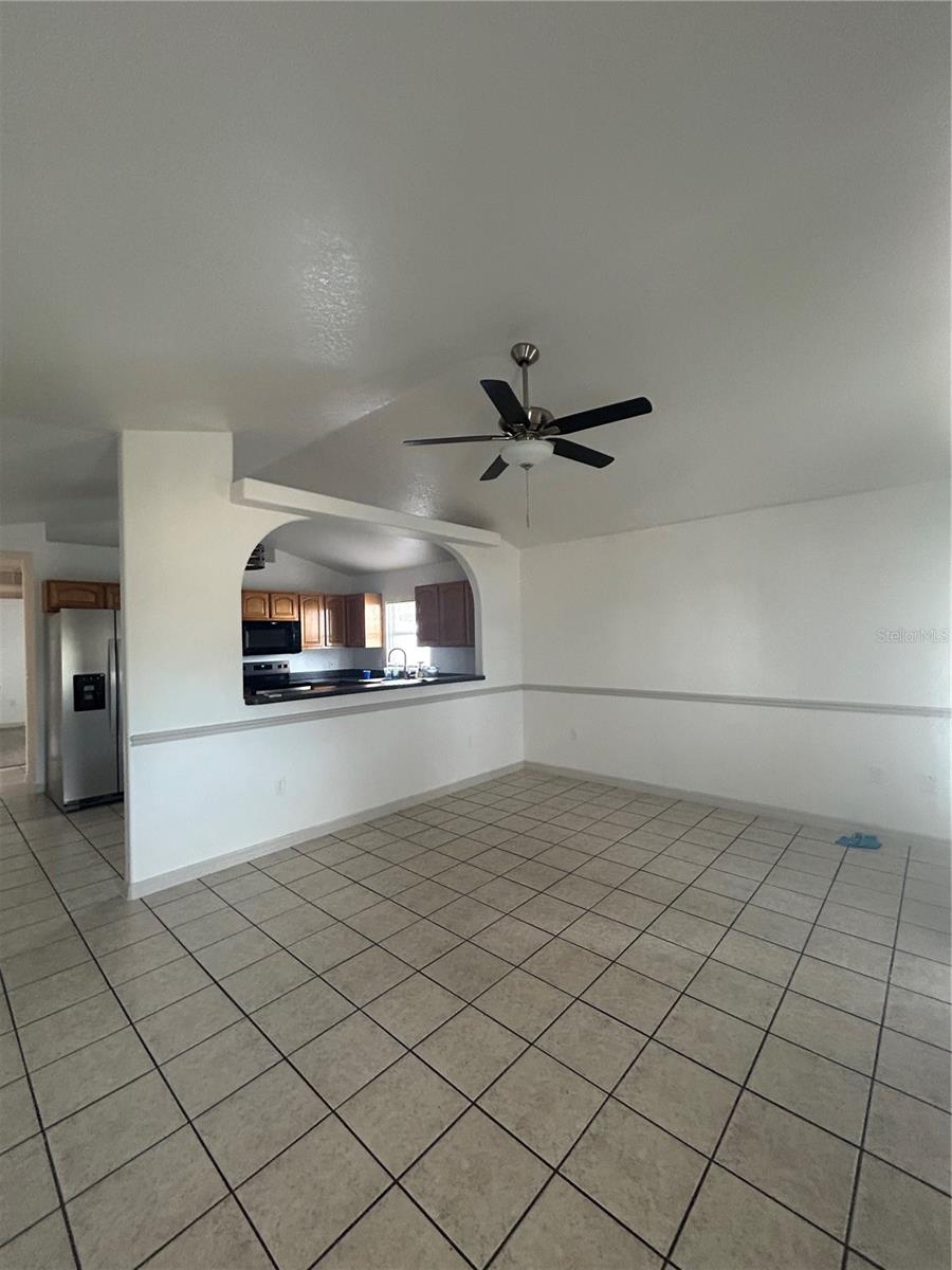 702 Lemon Ave Property Photo 8