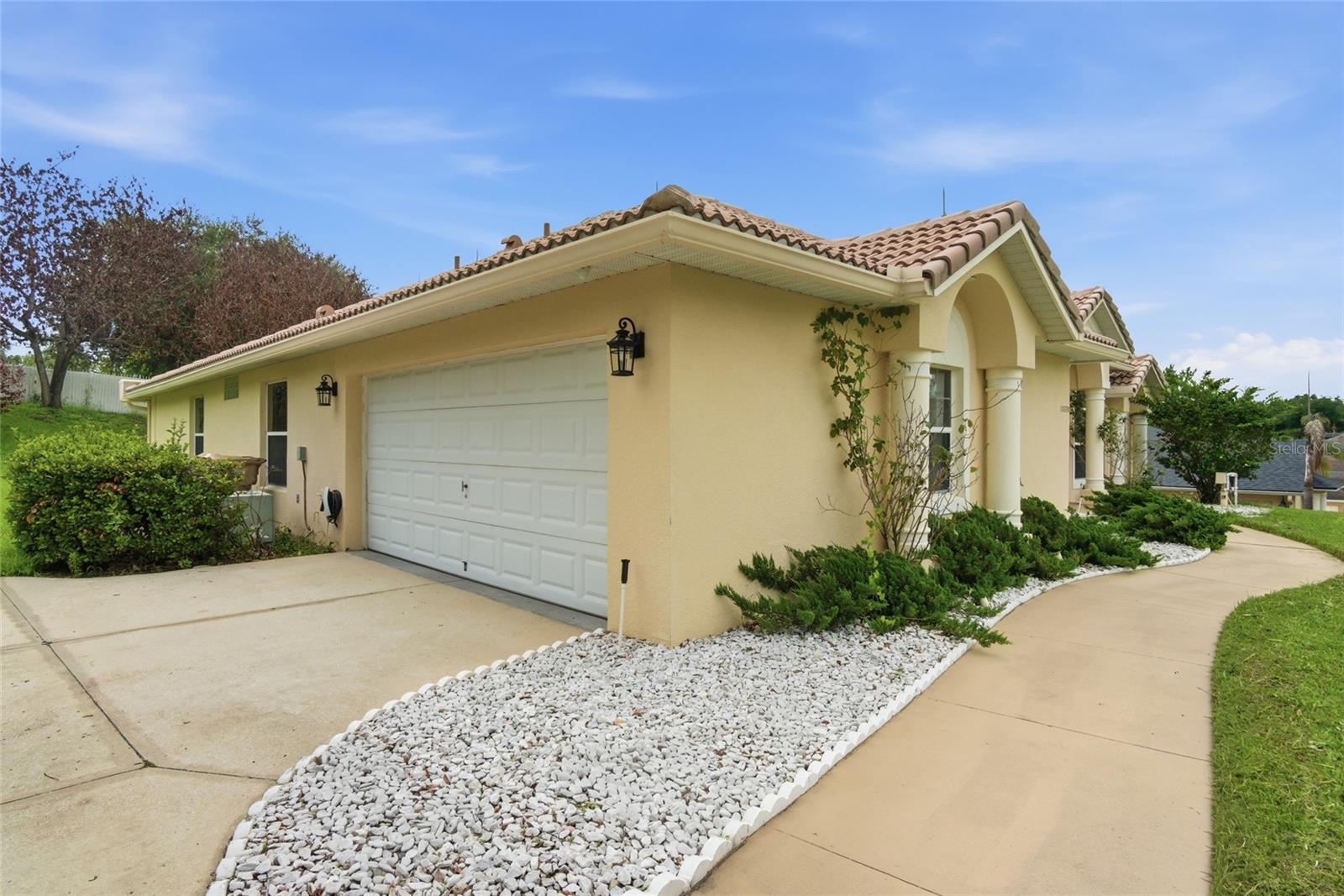 10708 Belo Horizonte Ave Property Photo 5