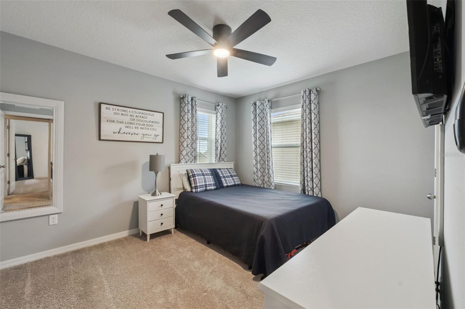 358 Lazio Cir Property Photo 24