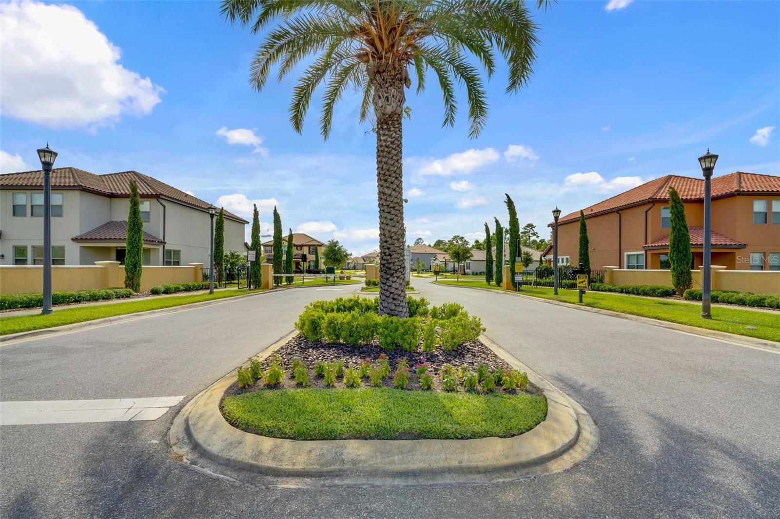 358 Lazio Cir Property Photo 32
