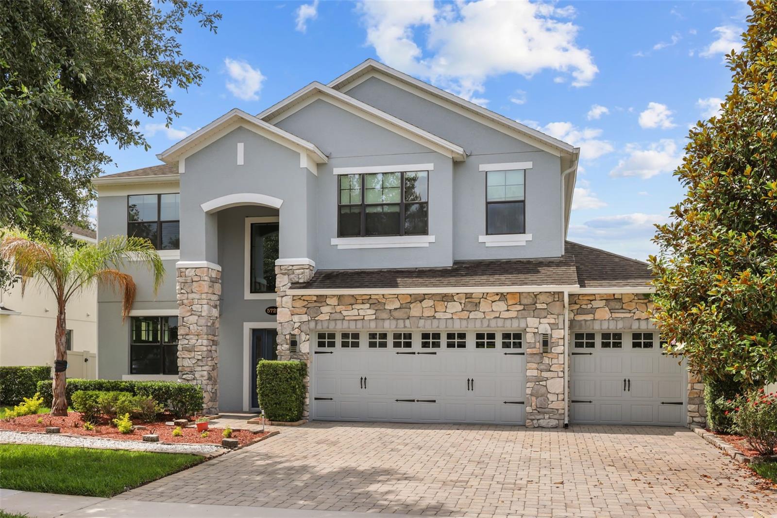 5729 RUE GALILEE LN