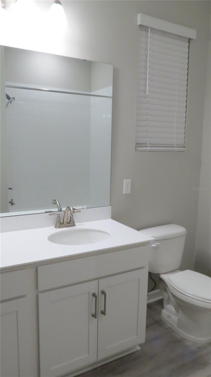 932 Blue Creek Dr Property Photo 12