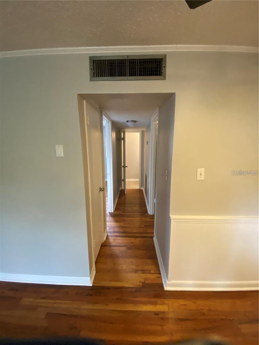 320 Lakeview St #213 Property Photo 12