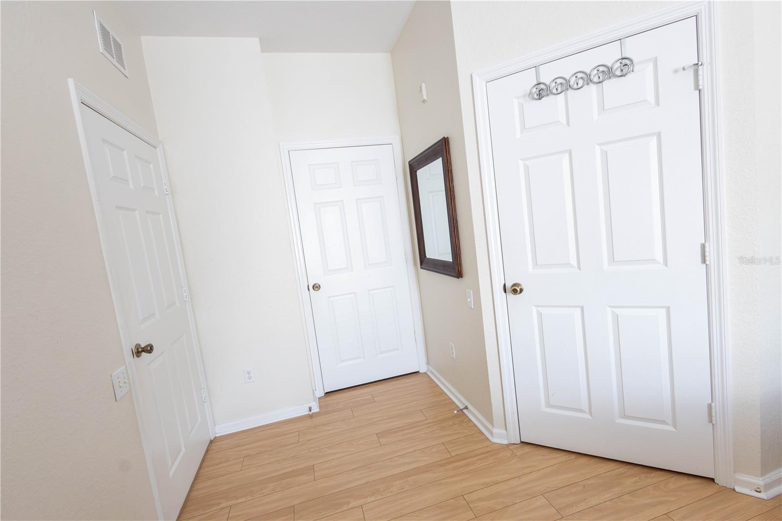 2784 Almaton Loop #301 Property Photo 5