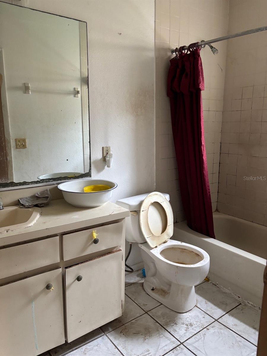 1014 37th St Property Photo 31