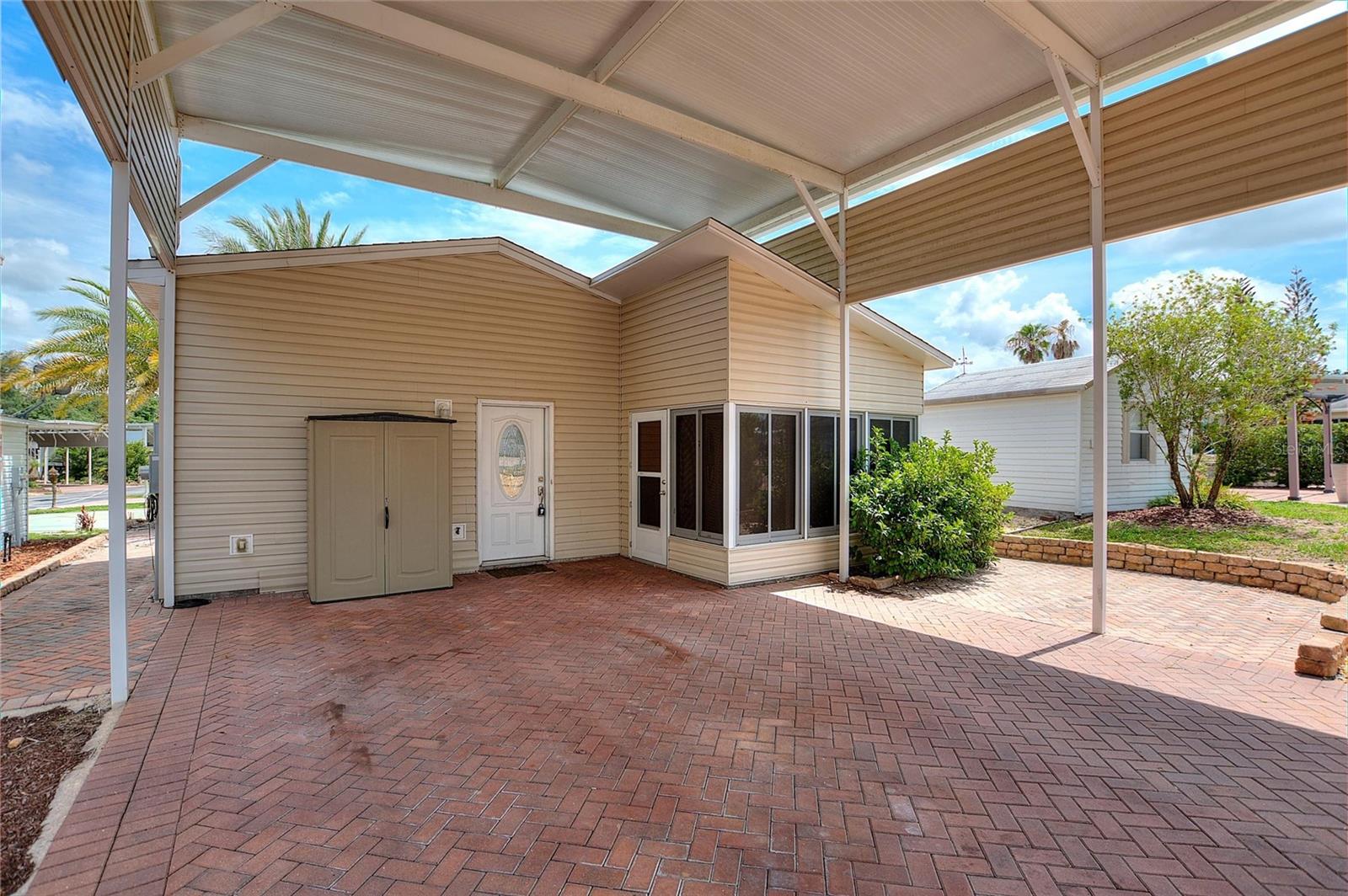 2336 ST GEORGE DR Property Photo 1