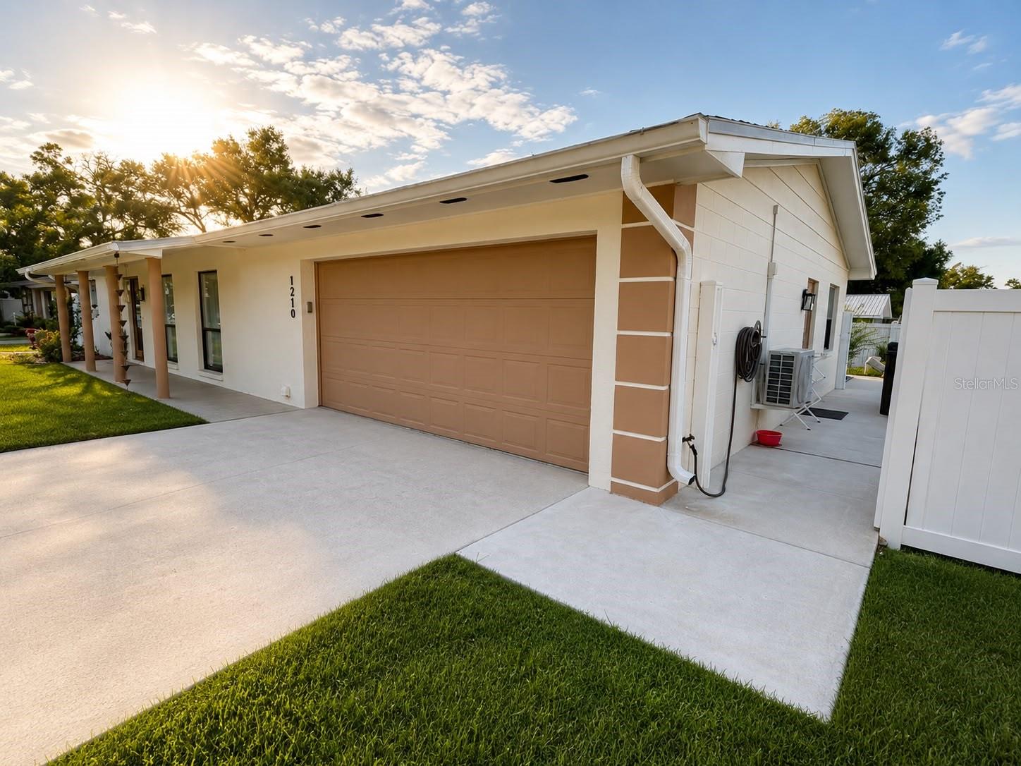 1210 Branda Vista Dr Property Photo 5