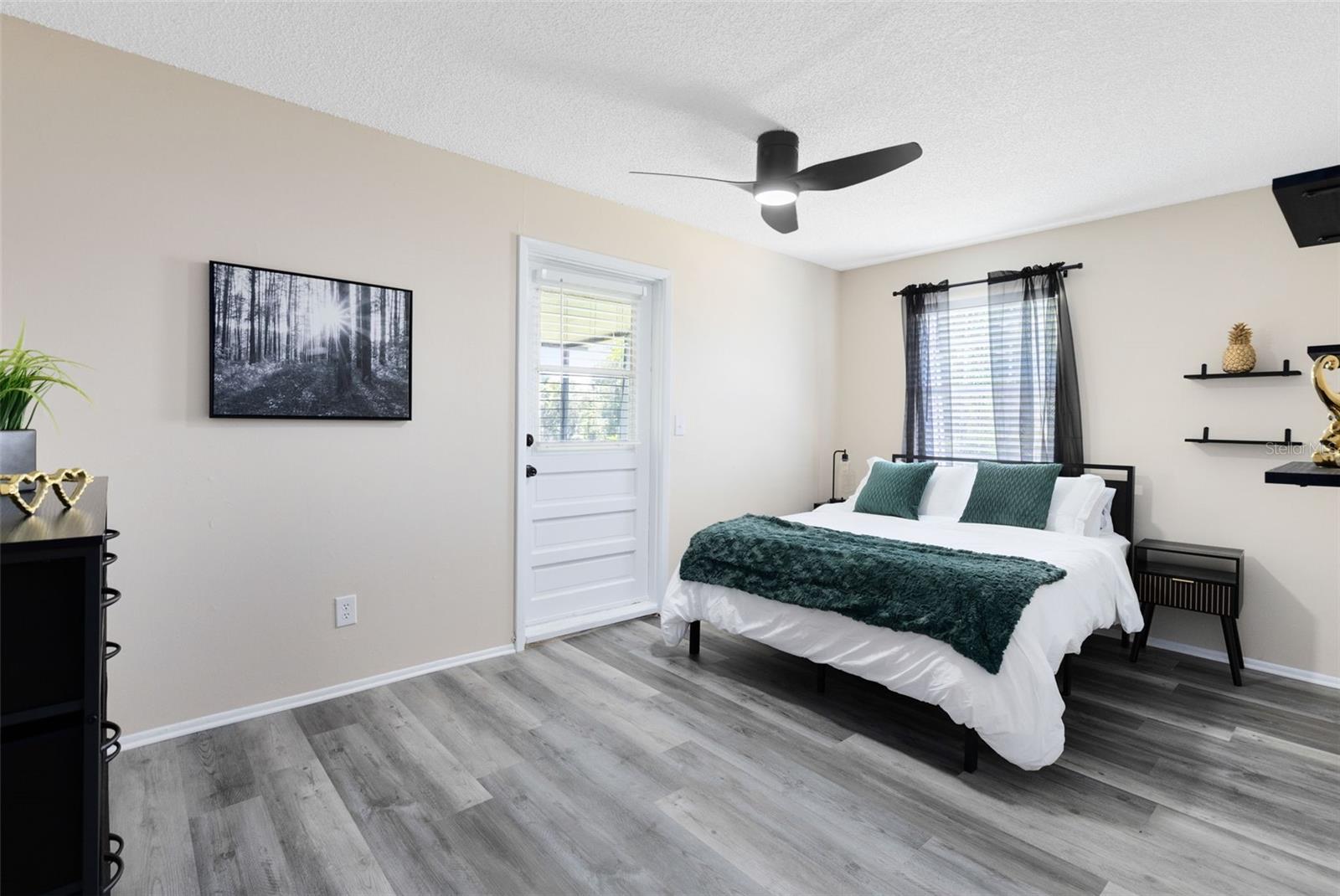 1228 E Muriel St Property Photo 15