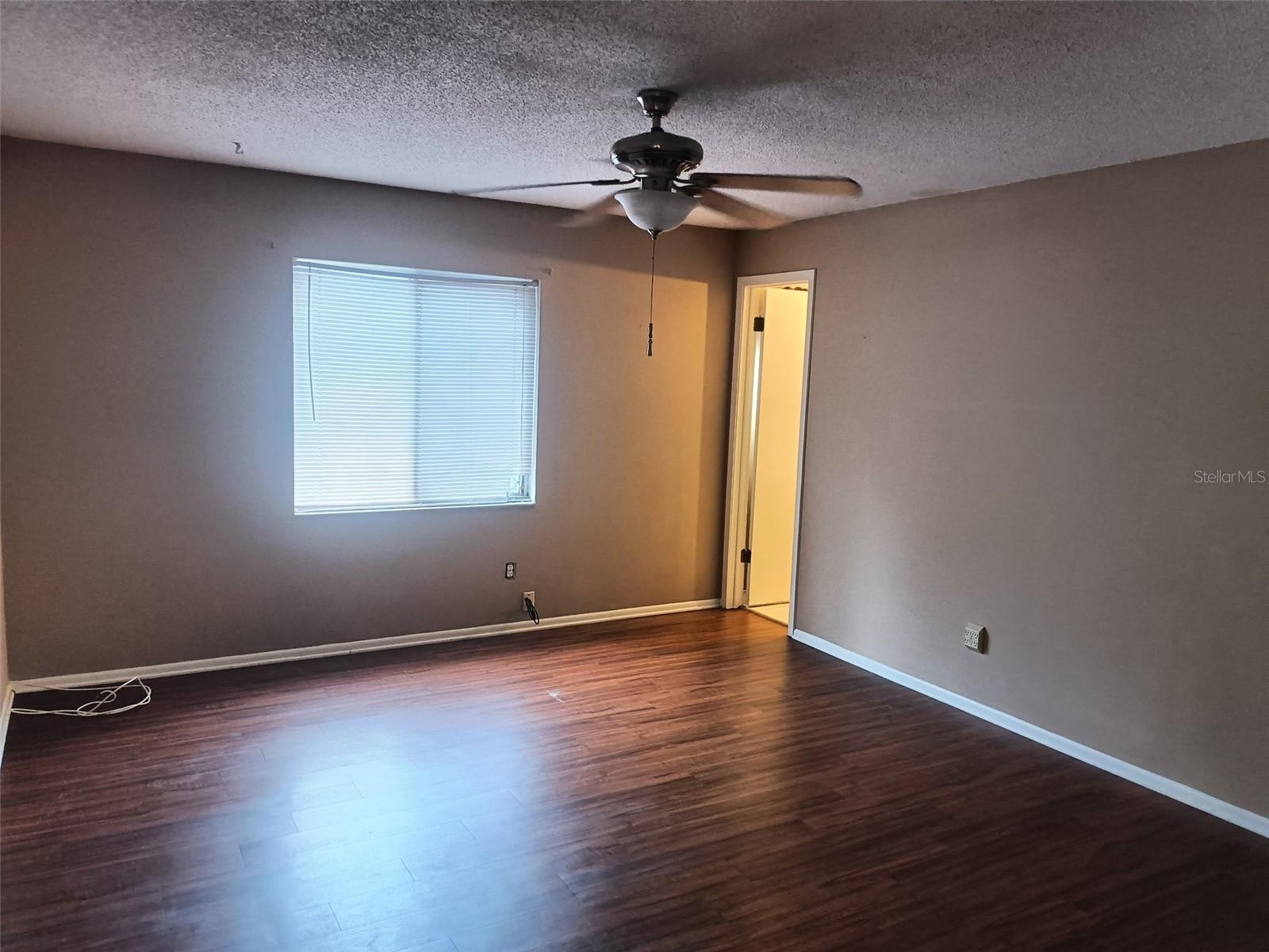 1840 Aster Dr Property Photo 10