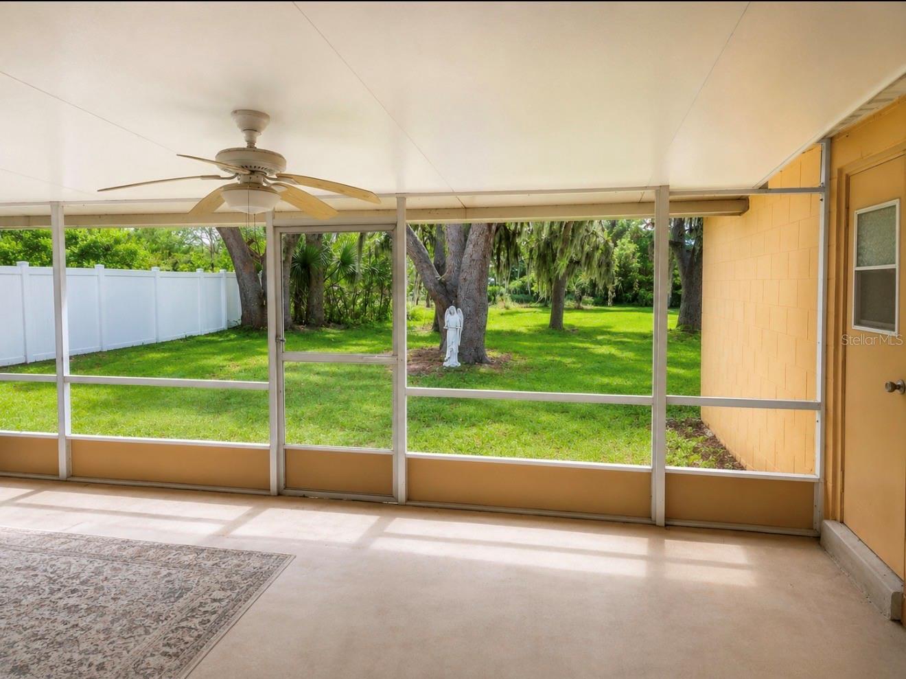 1840 Aster Dr Property Photo 20
