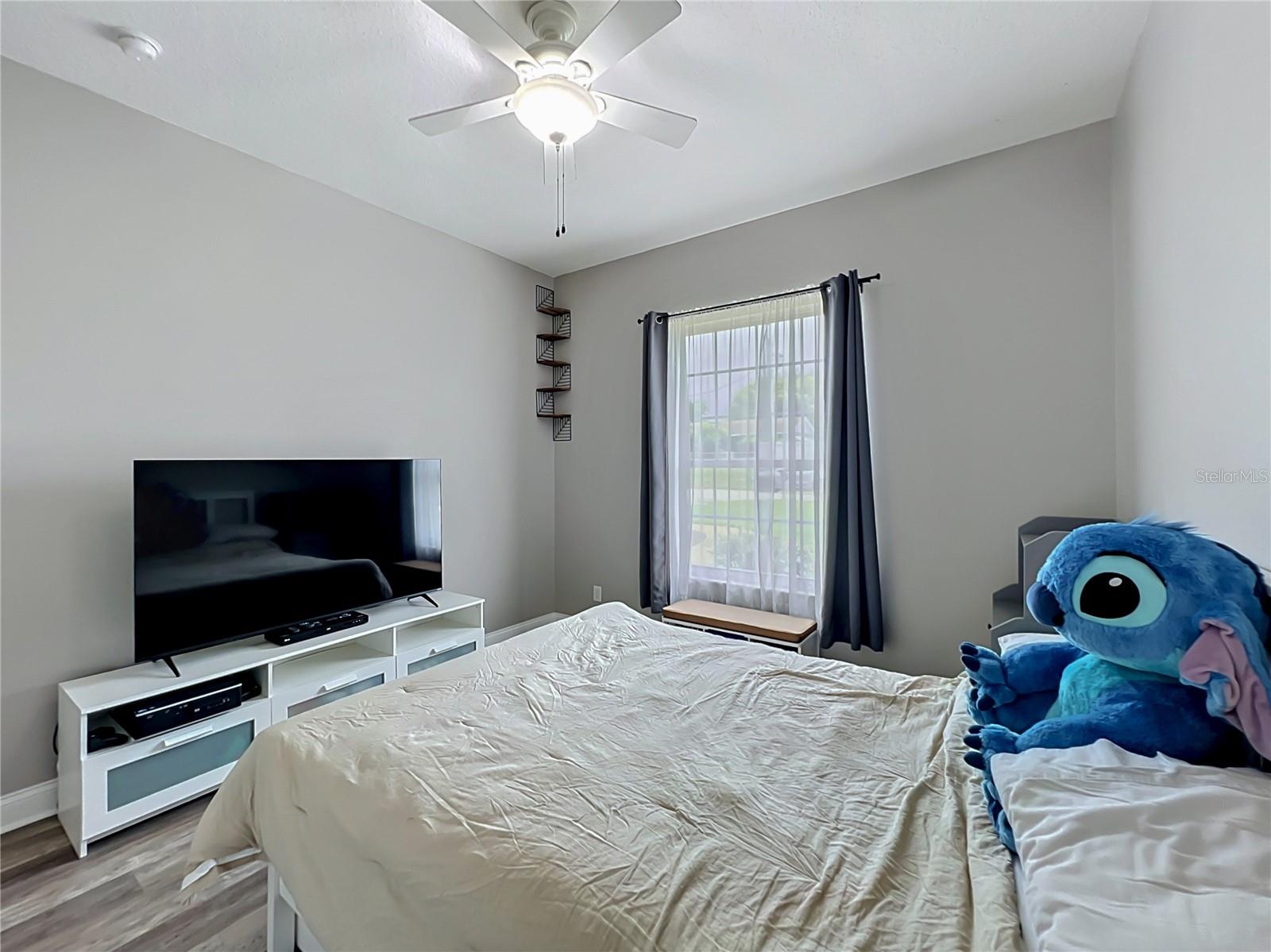 300 E Geneva St Property Photo 23