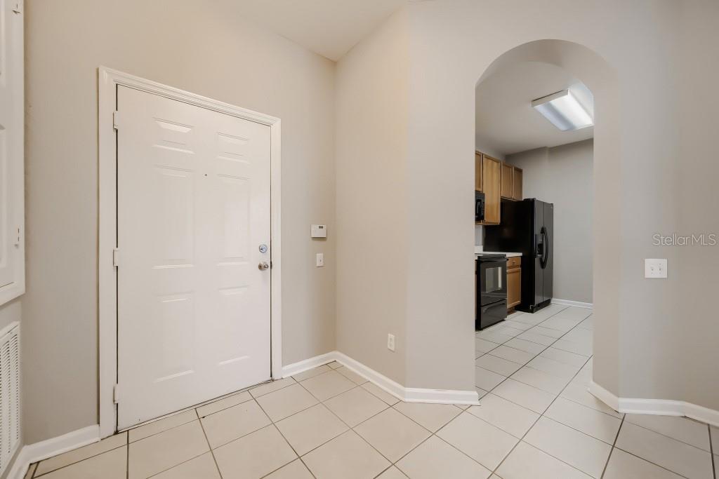 2484 San Tecla St #204 Property Photo 3