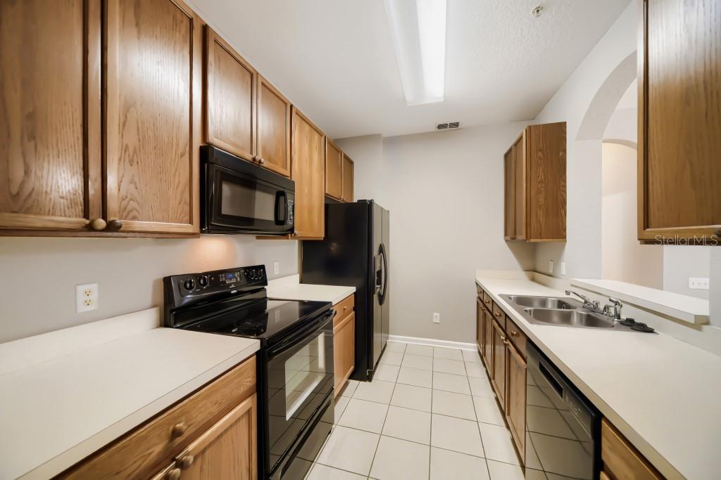 2484 San Tecla St #204 Property Photo 10