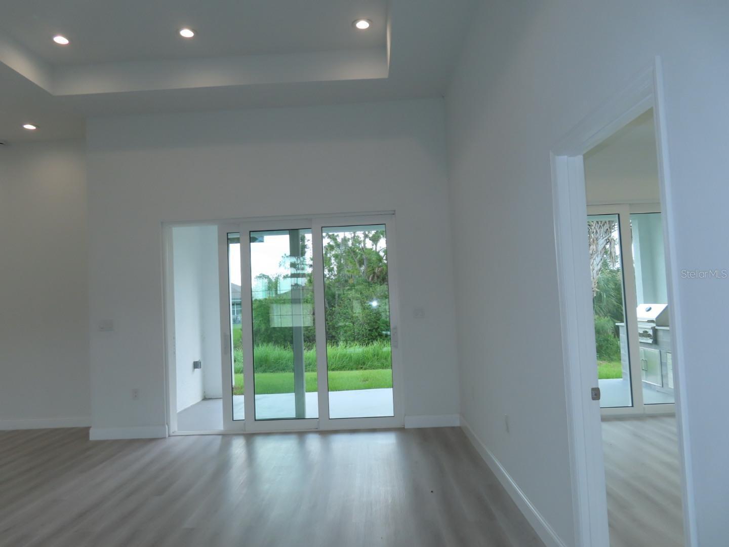 2551 Alhaven Ter Property Photo 19