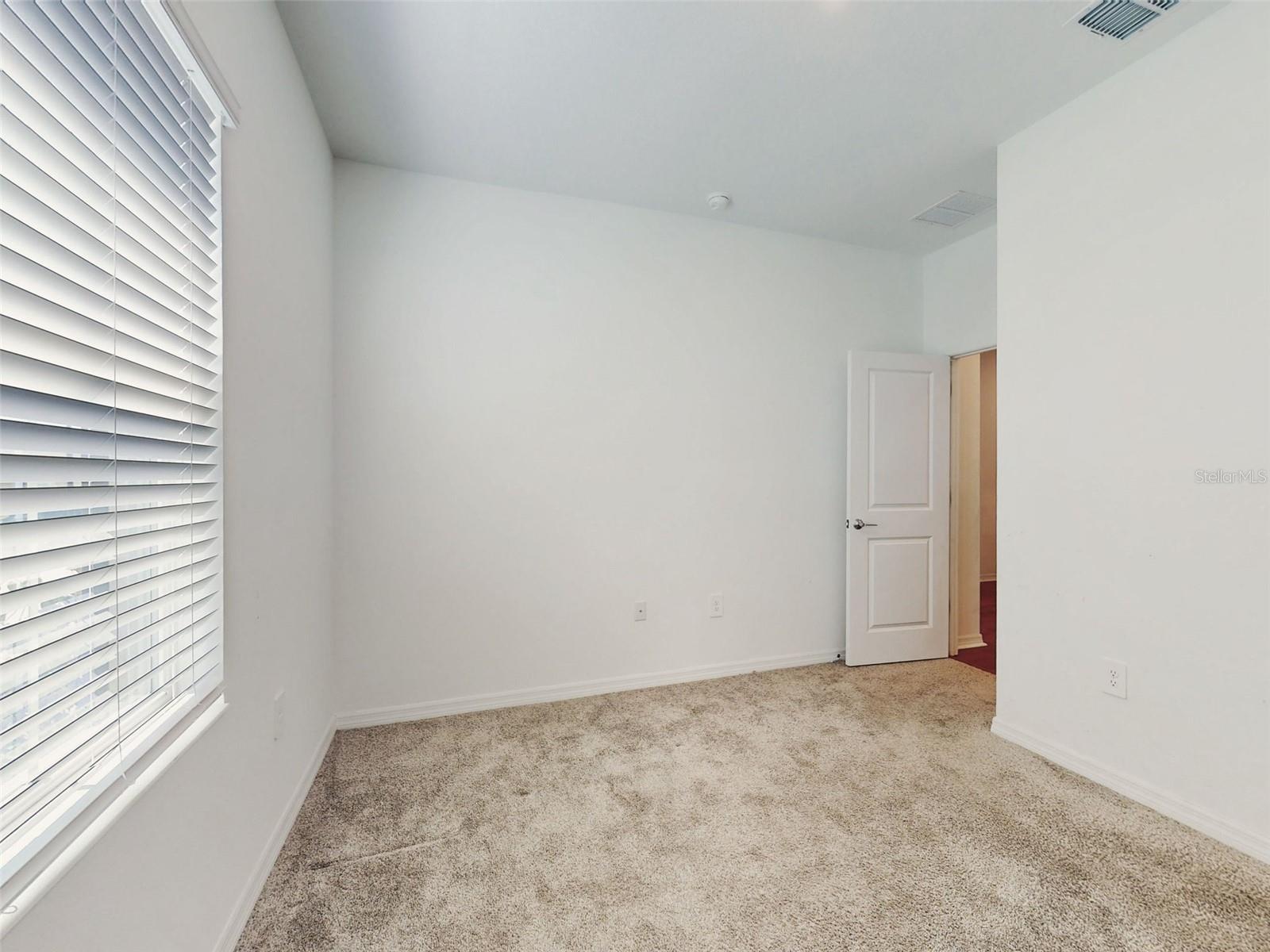 6084 Claystone Way Property Photo 7