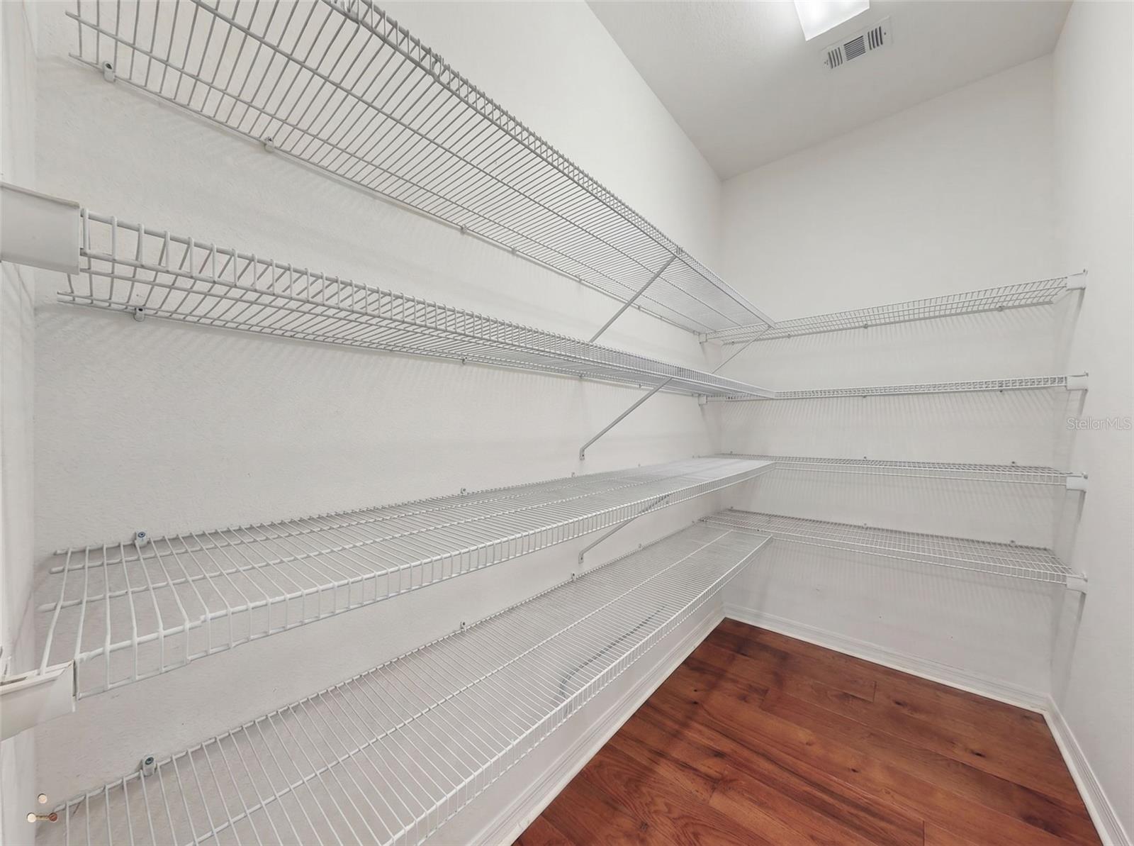 6084 Claystone Way Property Photo 32
