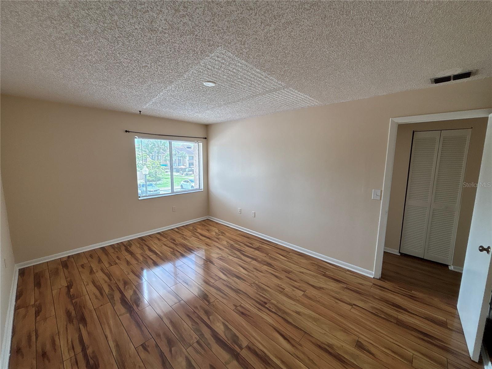 5169 Vineland Rd #b208 Property Photo 20