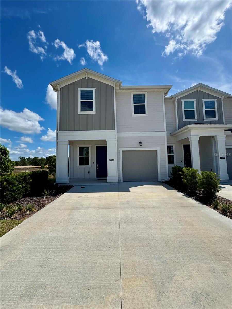 7613 STONE CREEK TRL Property Photo 1