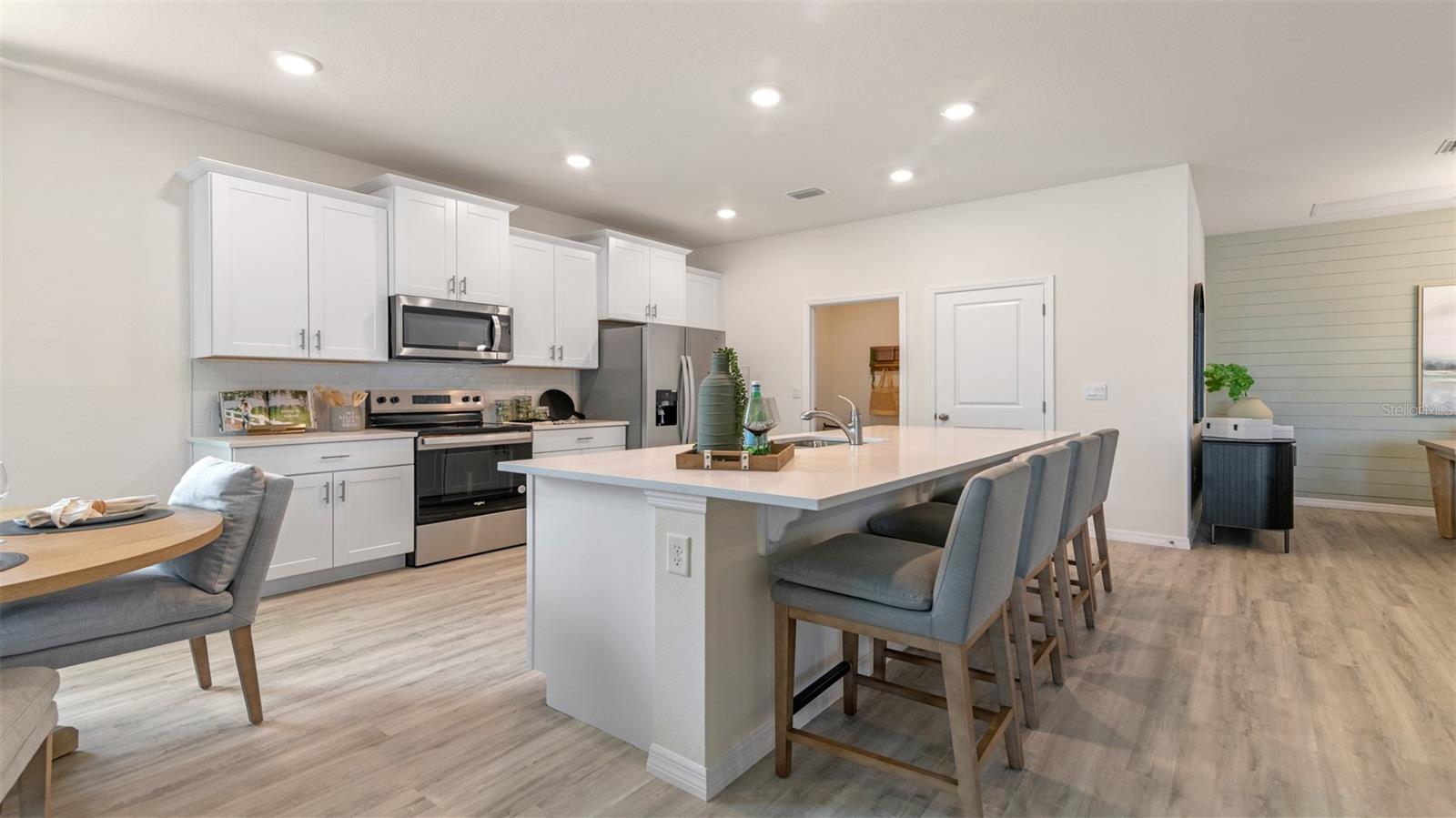 3001 Kingsman Trl Property Photo 4