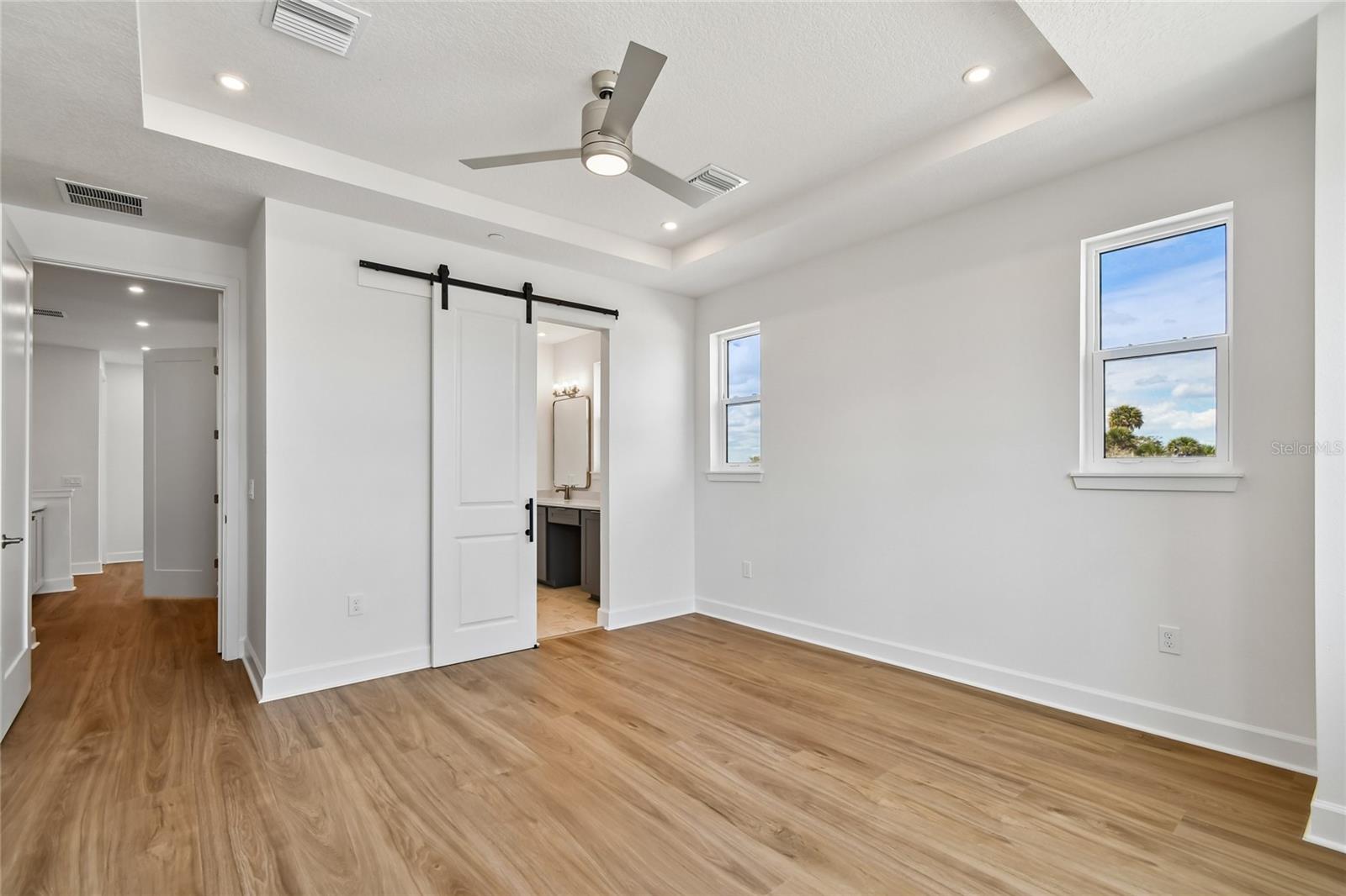 2101 Tidewatch Loop Property Photo 13