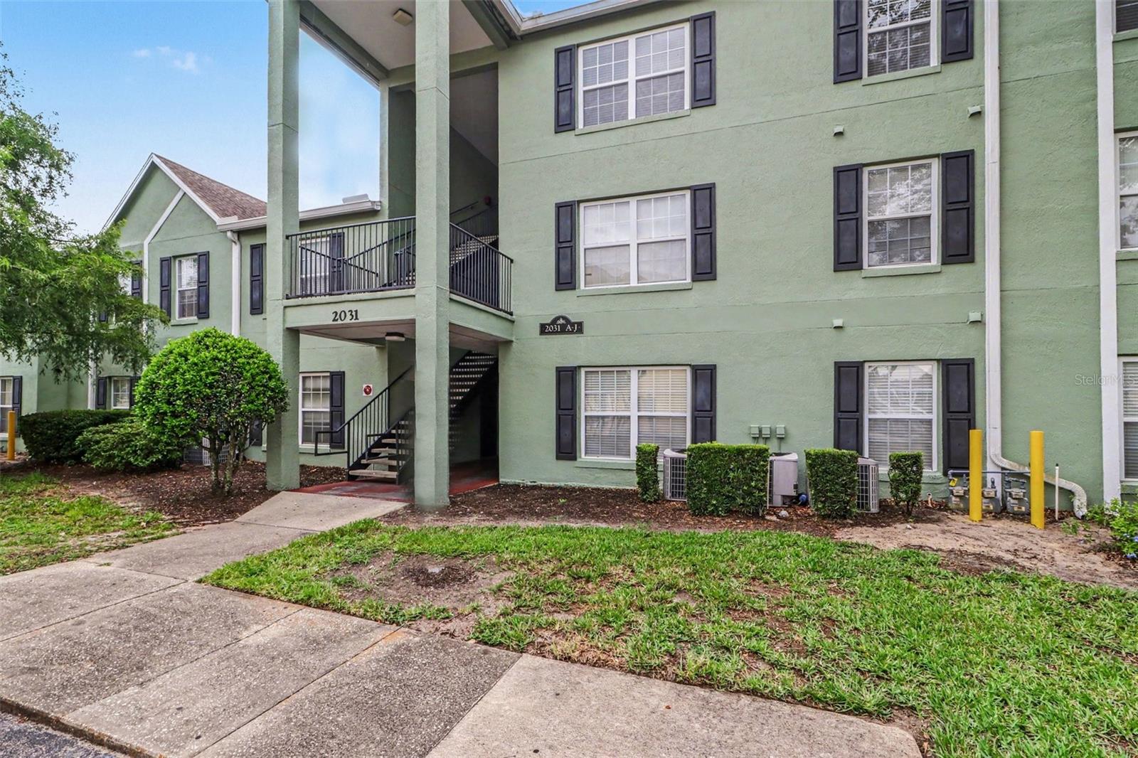 2031 Dixie Belle Dr #2031c Property Photo 2