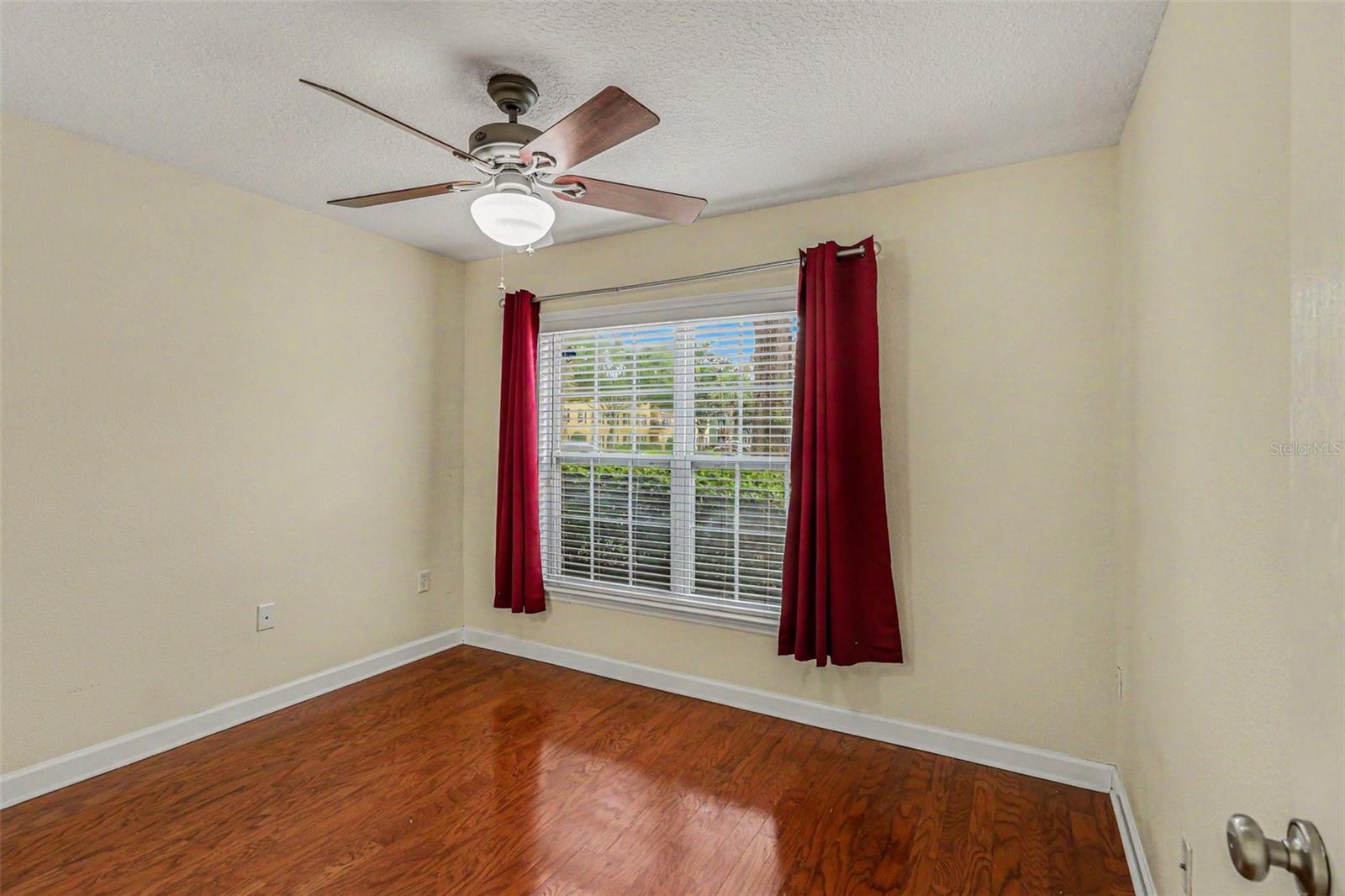 2031 Dixie Belle Dr #2031c Property Photo 11