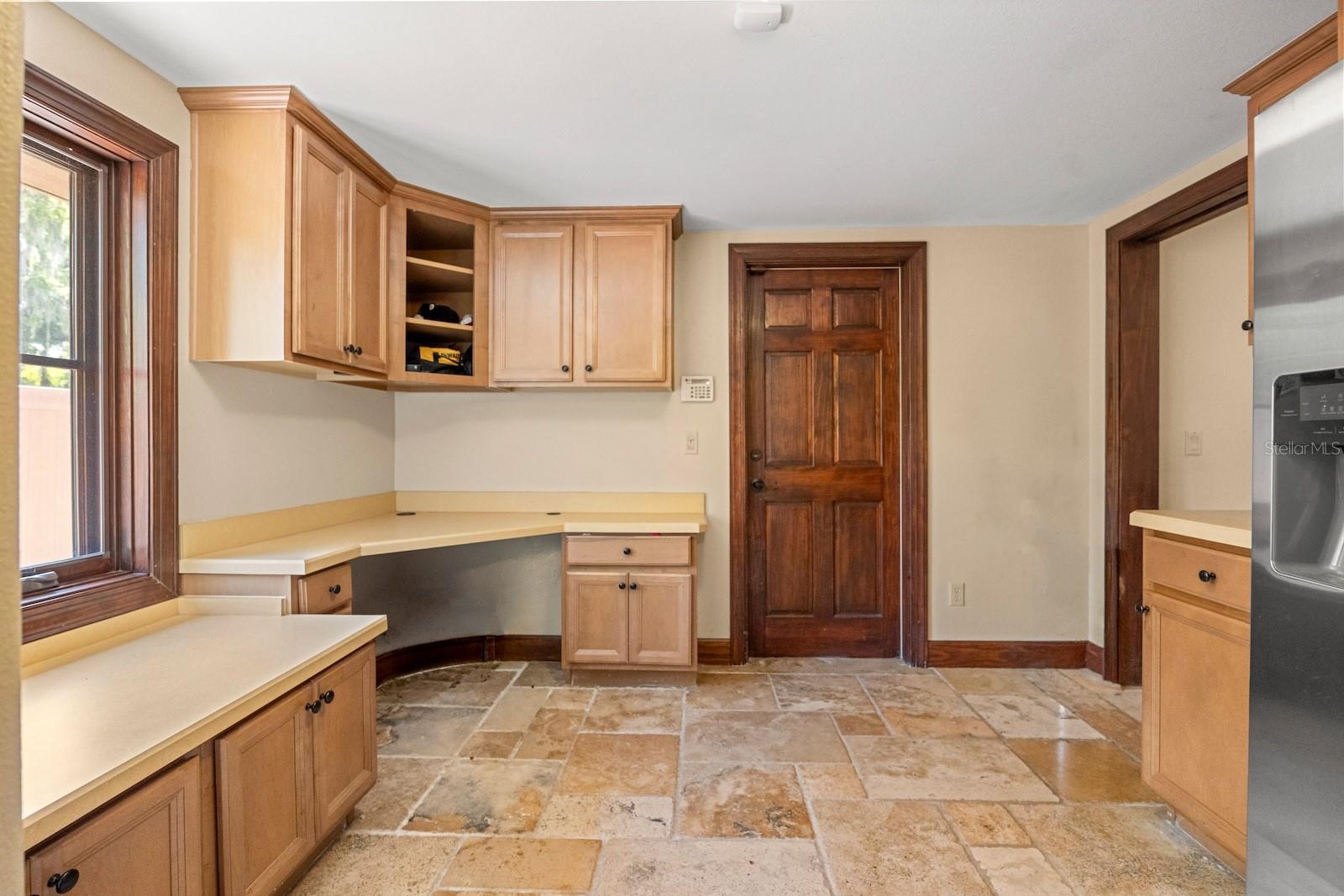5400 Kenmore Ln Property Photo 26