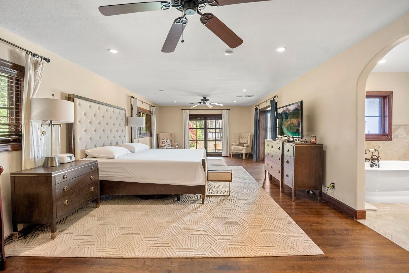 5400 Kenmore Ln Property Photo 35