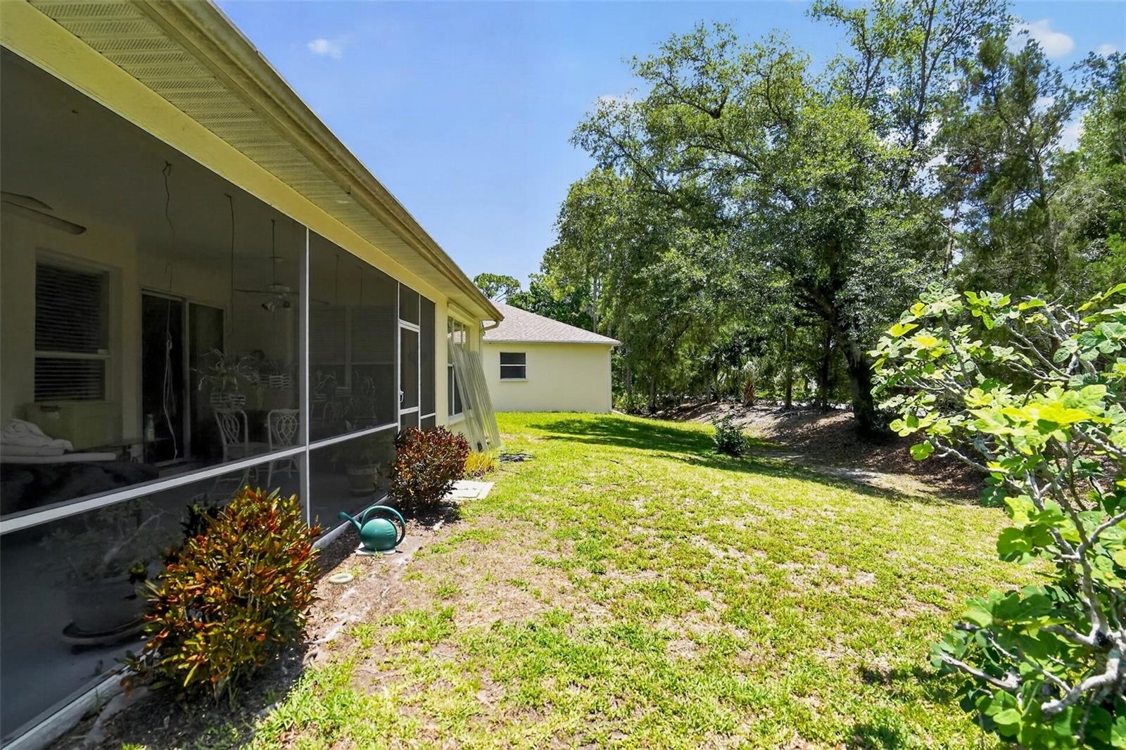 11226 Primrose Cir Property Photo 11