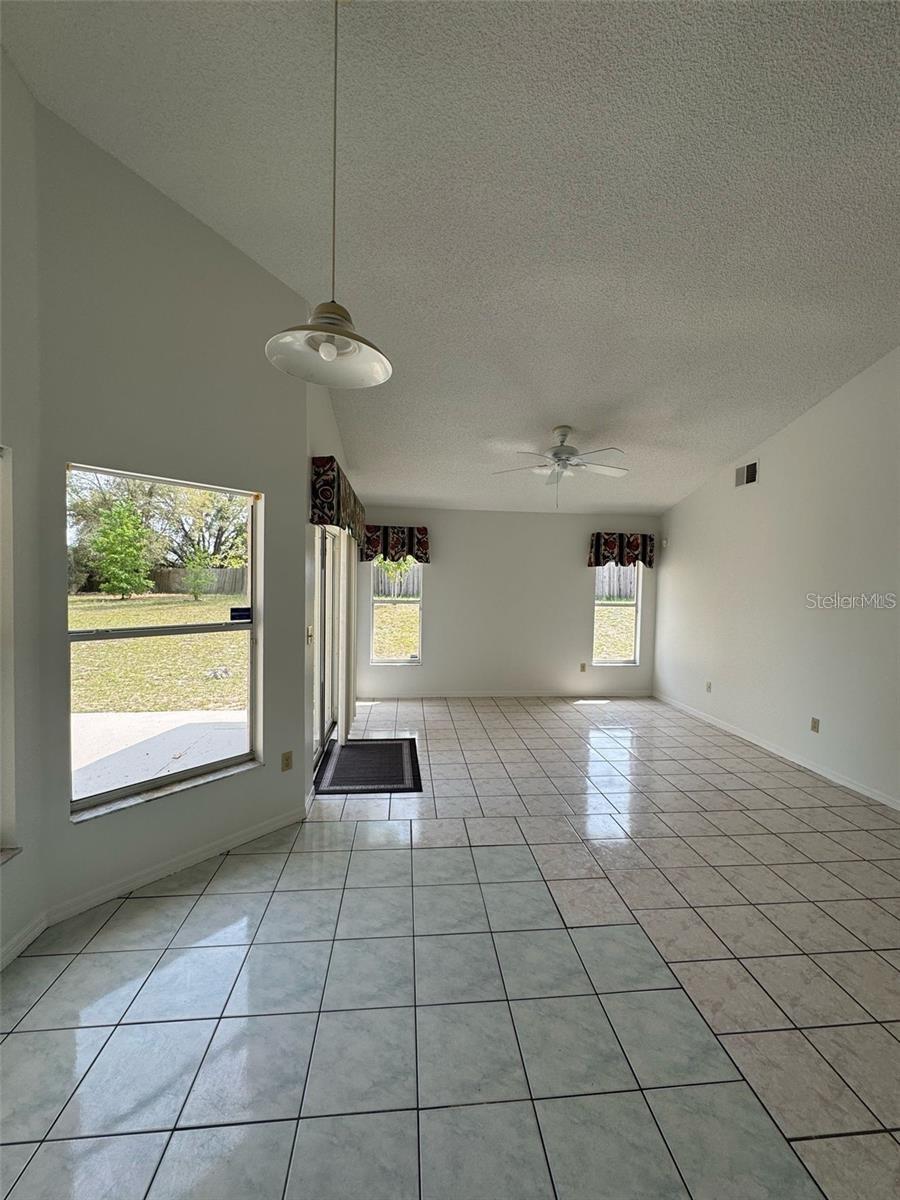 6724 Callie Rd Property Photo 5