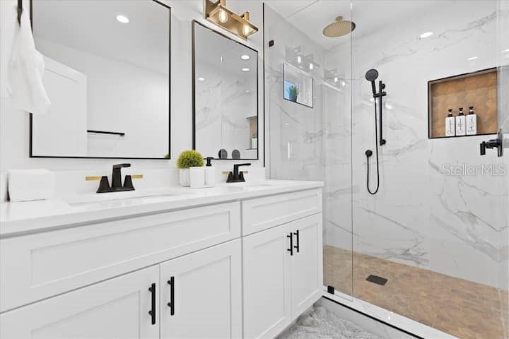 860 N Denning Dr Property Photo 11