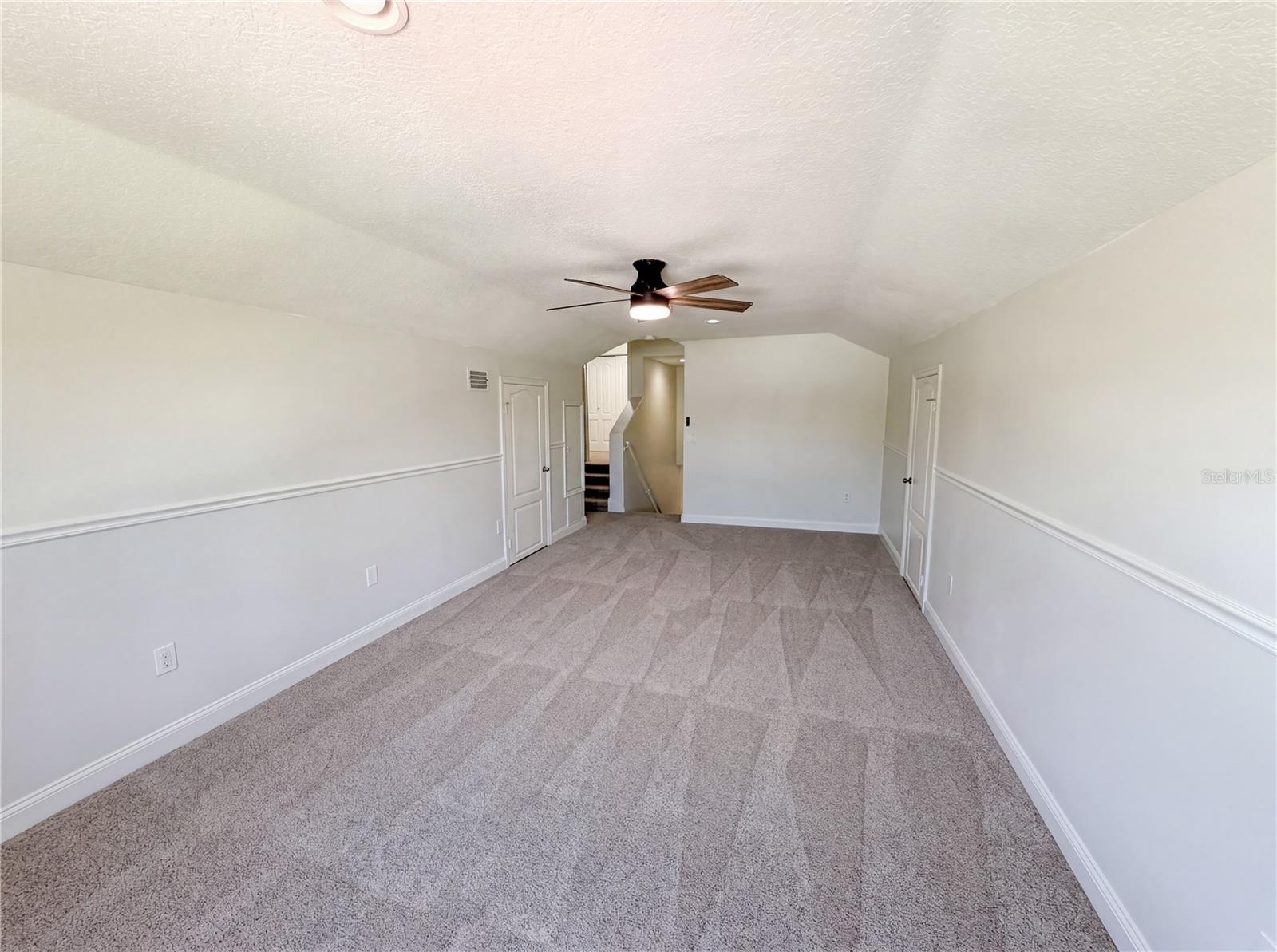 375 Nora Ave Property Photo 18