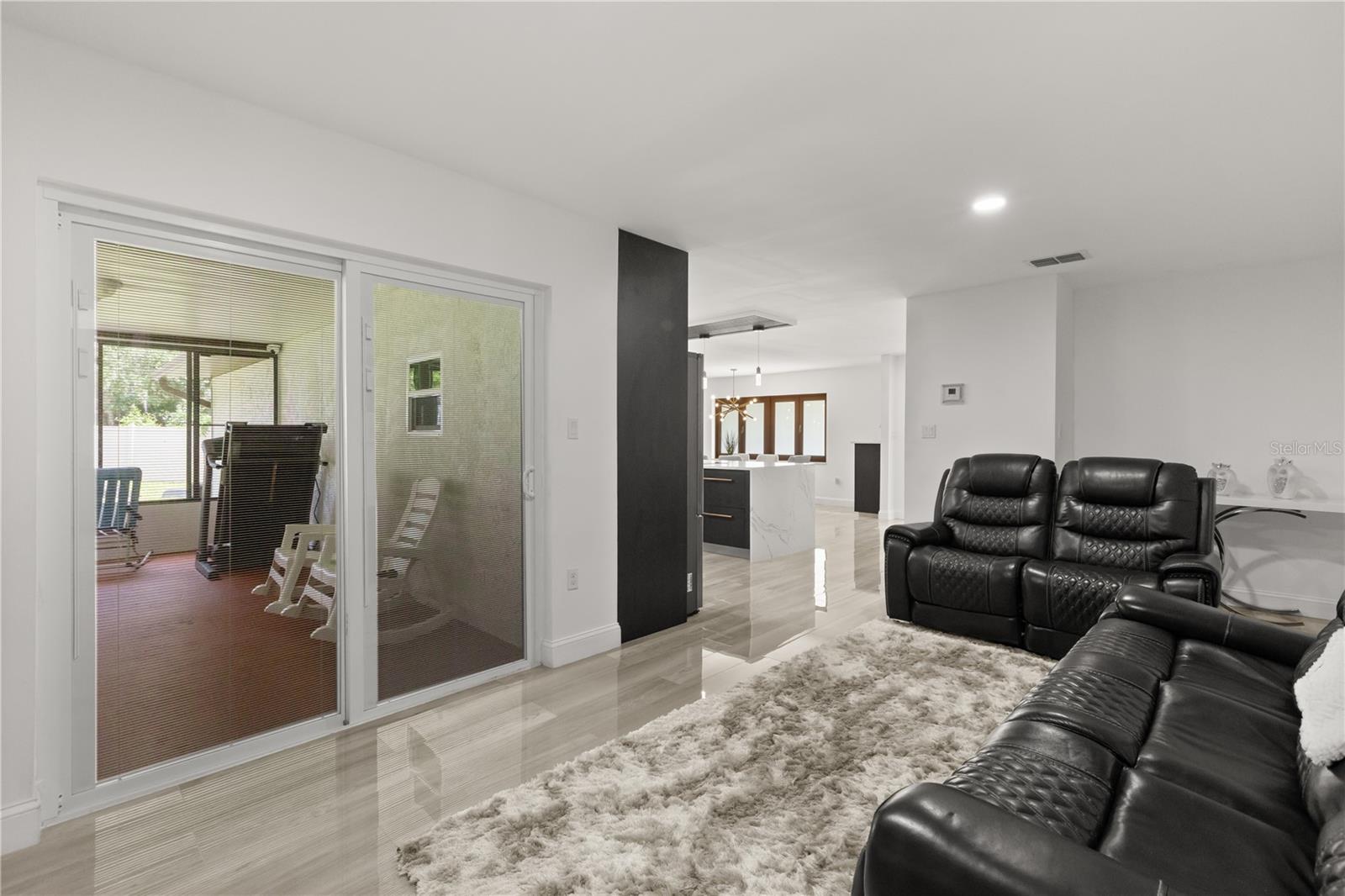 1577 Starfish St Property Photo 24