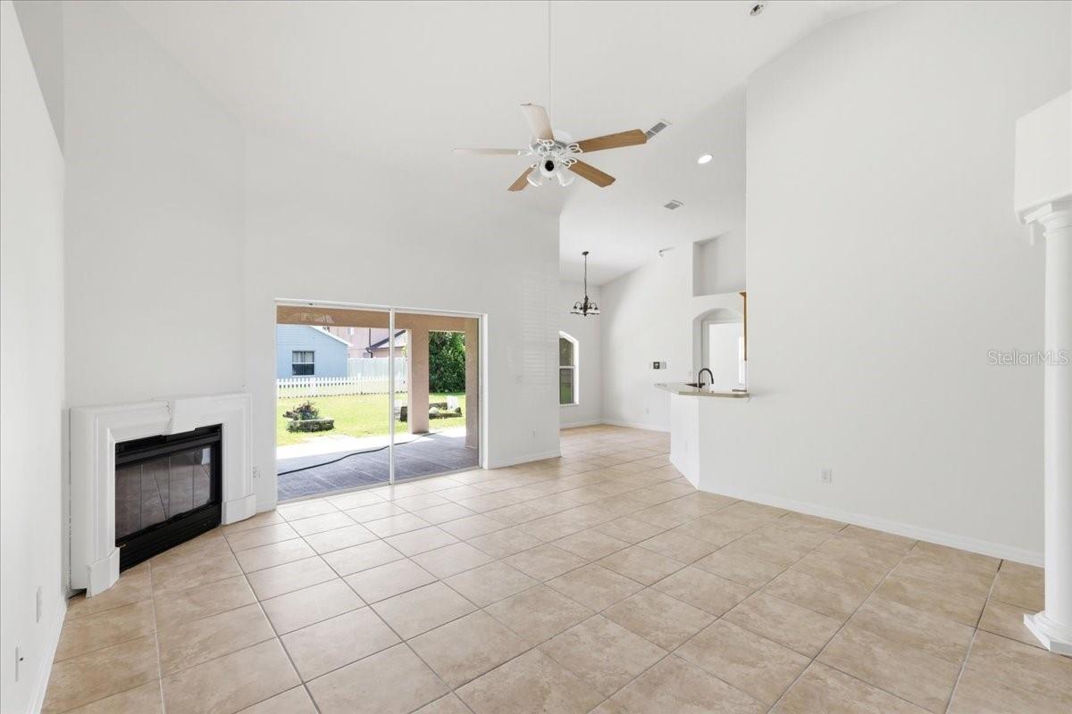 4303 Shoshone Ct Property Photo 3