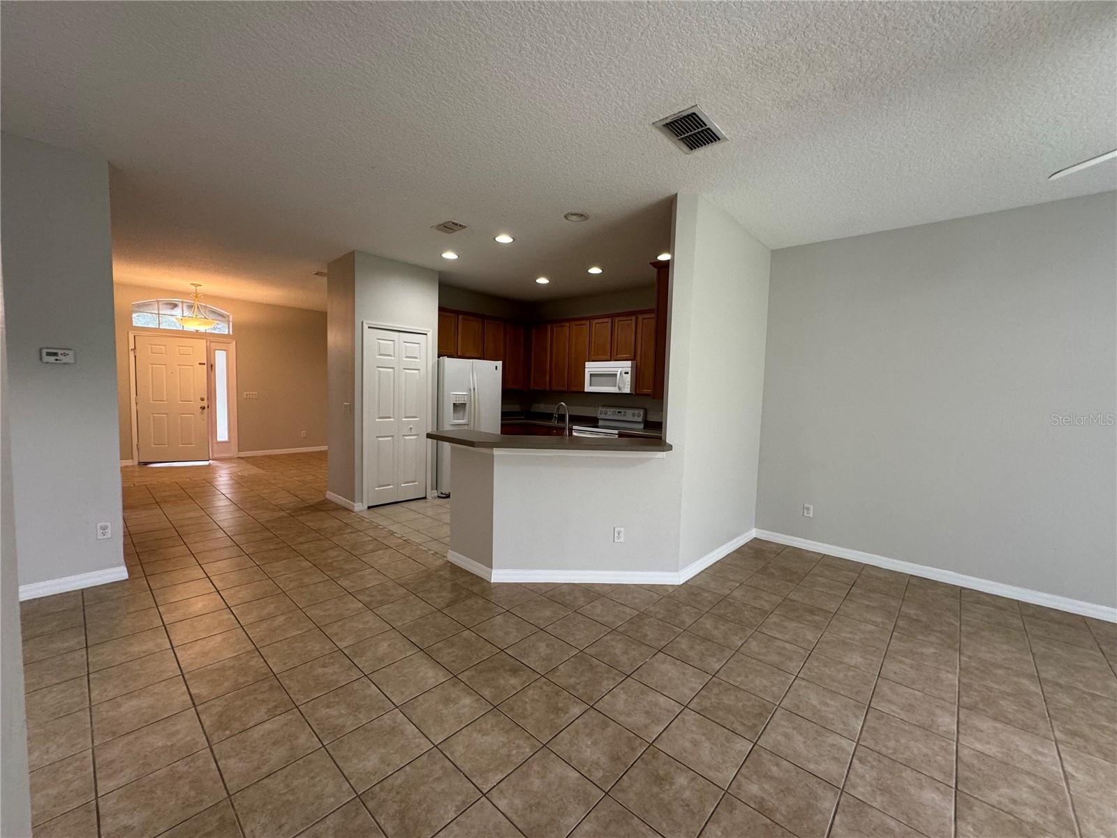 10360 Sandy Marsh Ln Property Photo 5