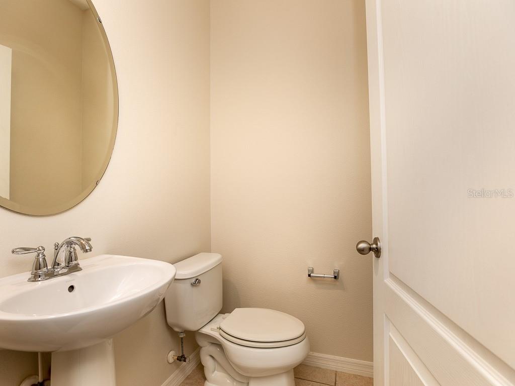 12230 Langstaff Dr Property Photo 9