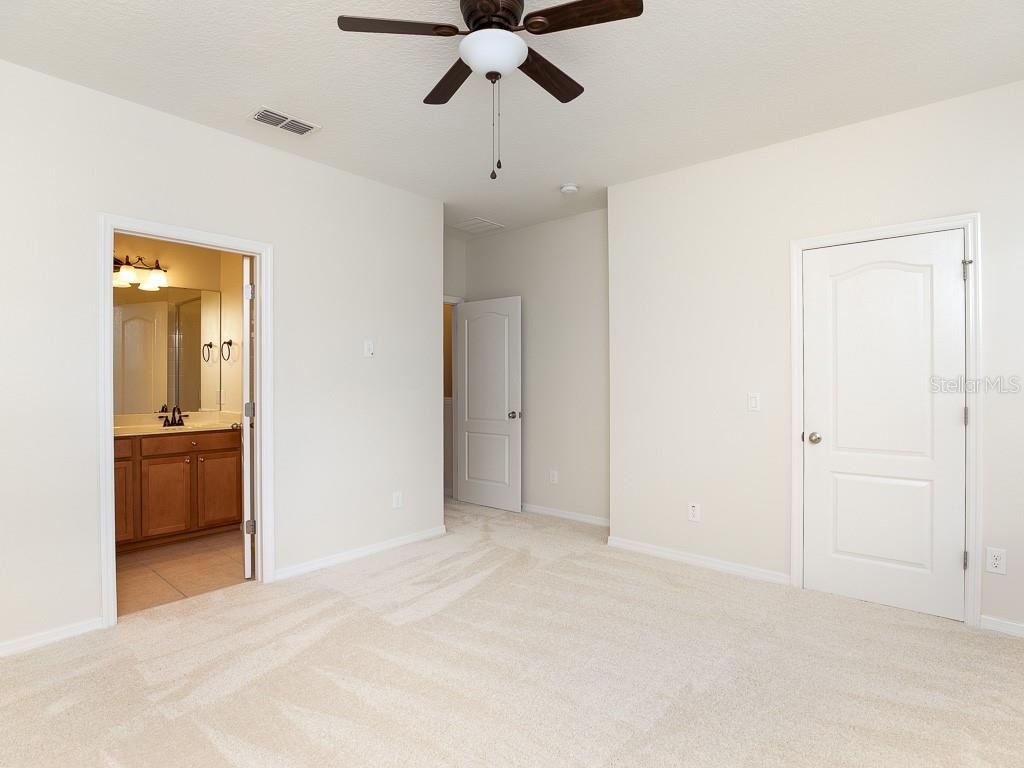 12230 Langstaff Dr Property Photo 11